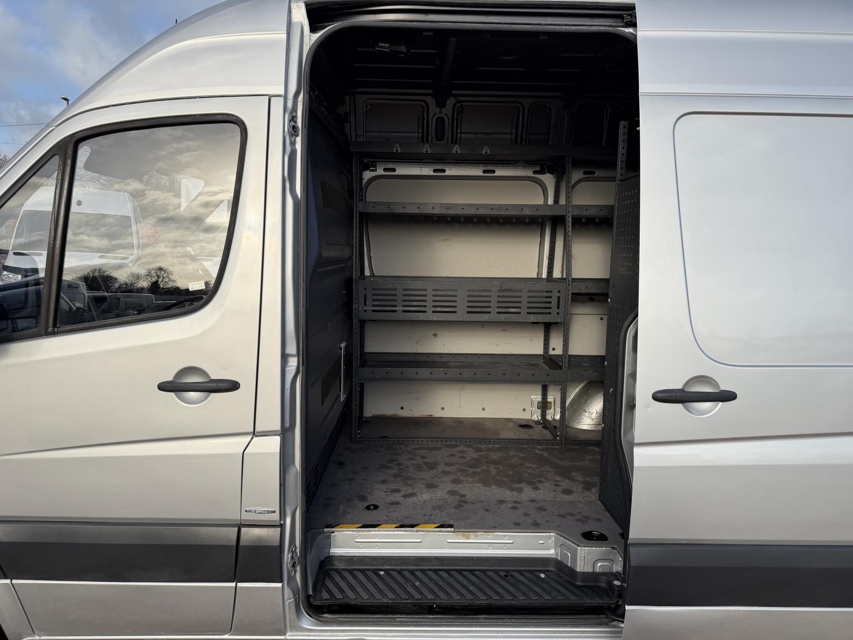 Mercedes-Benz Sprinter 2.1 313 CDi BlueEFFICIENCY Panel Van 4dr Diesel Manual RWD L1 H3 (211 g/km, 129 bhp)