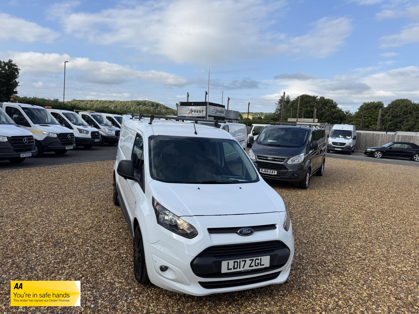 Ford Transit Connect 1.5 TDCi 210 Trend Panel Van 5dr Diesel Manual L2 H1 (124 g/km, 99 bhp)
