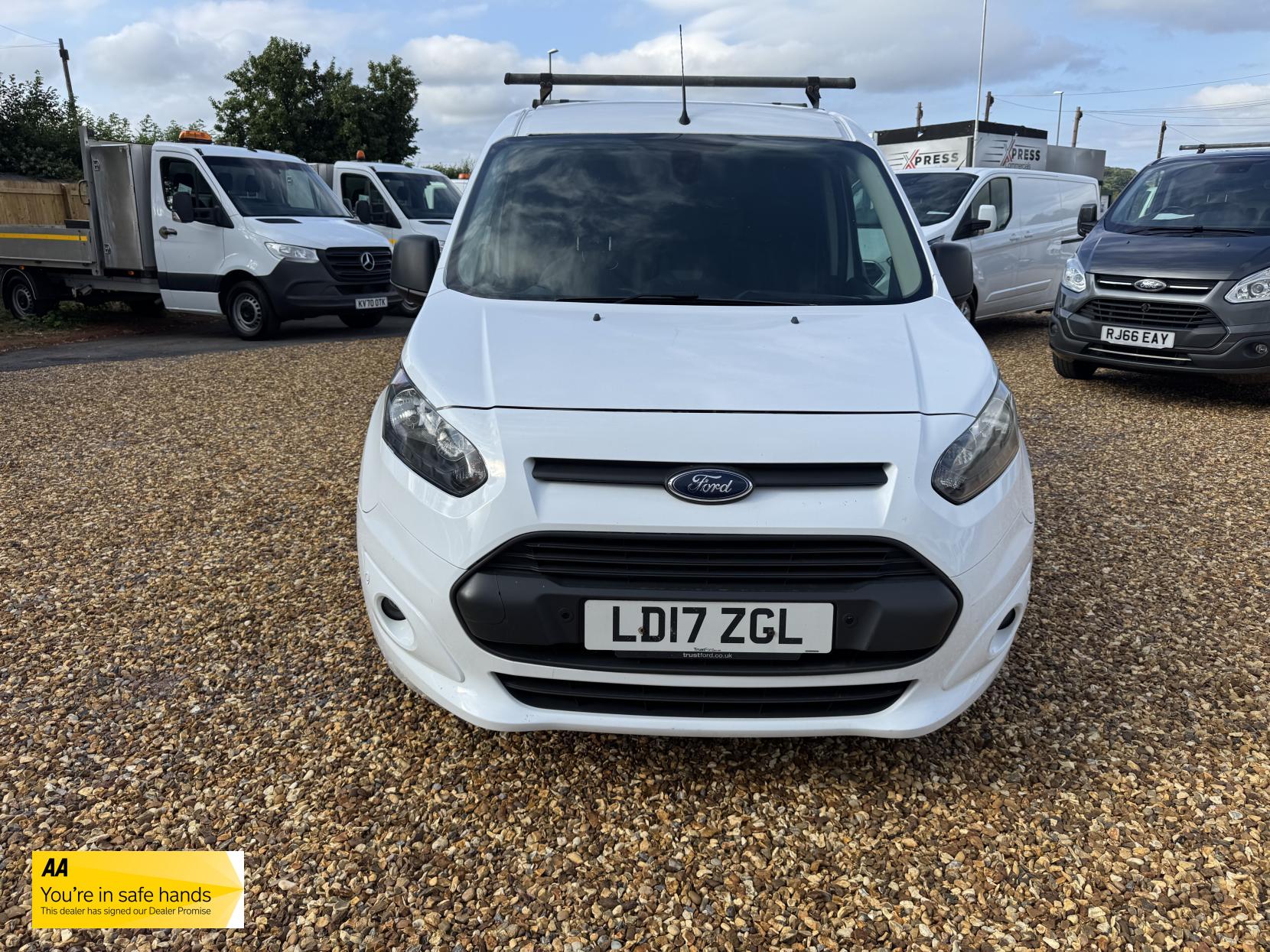 Ford Transit Connect 1.5 TDCi 210 Trend Panel Van 5dr Diesel Manual L2 H1 (124 g/km, 99 bhp)
