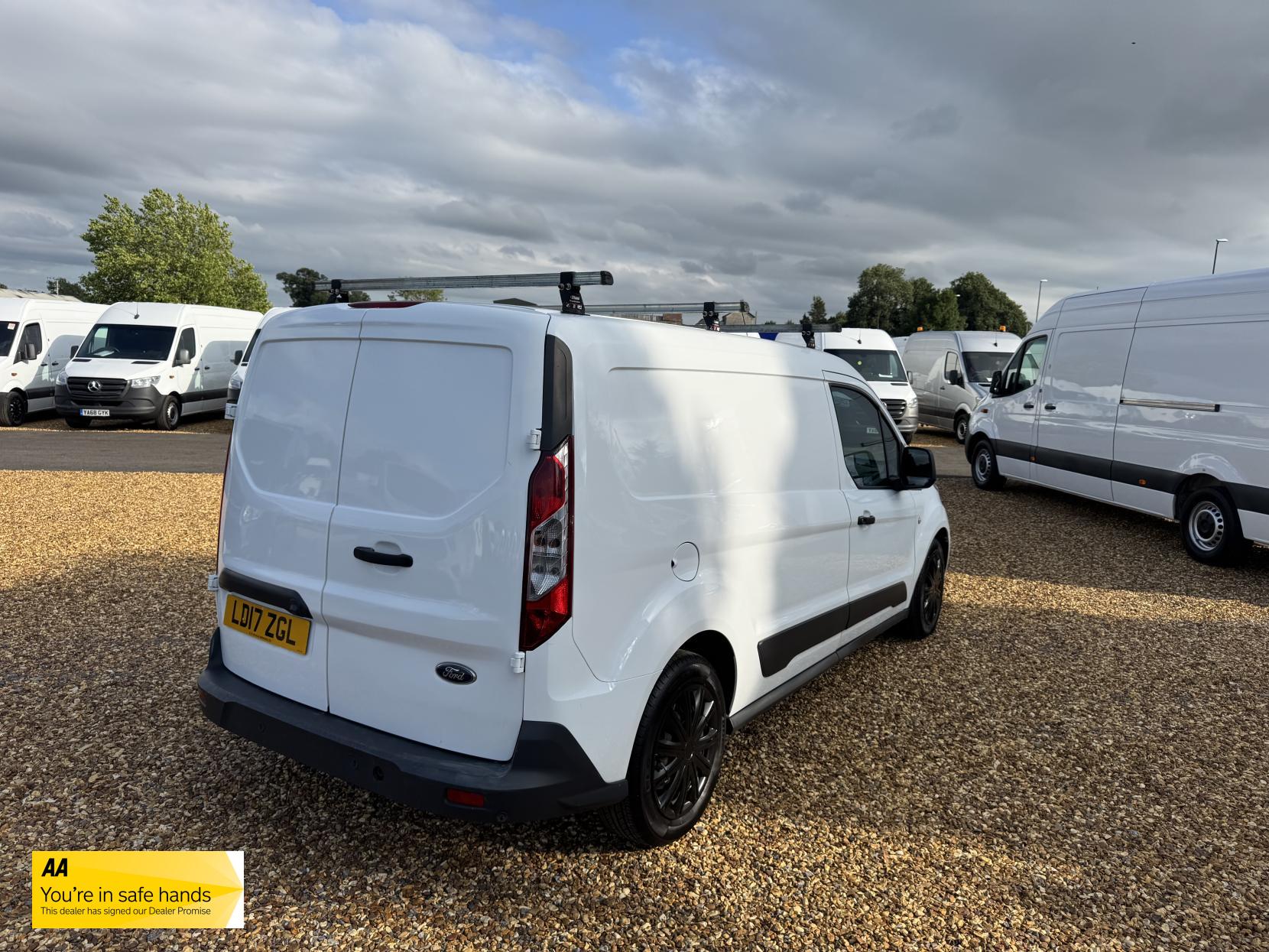 Ford Transit Connect 1.5 TDCi 210 Trend Panel Van 5dr Diesel Manual L2 H1 (124 g/km, 99 bhp)