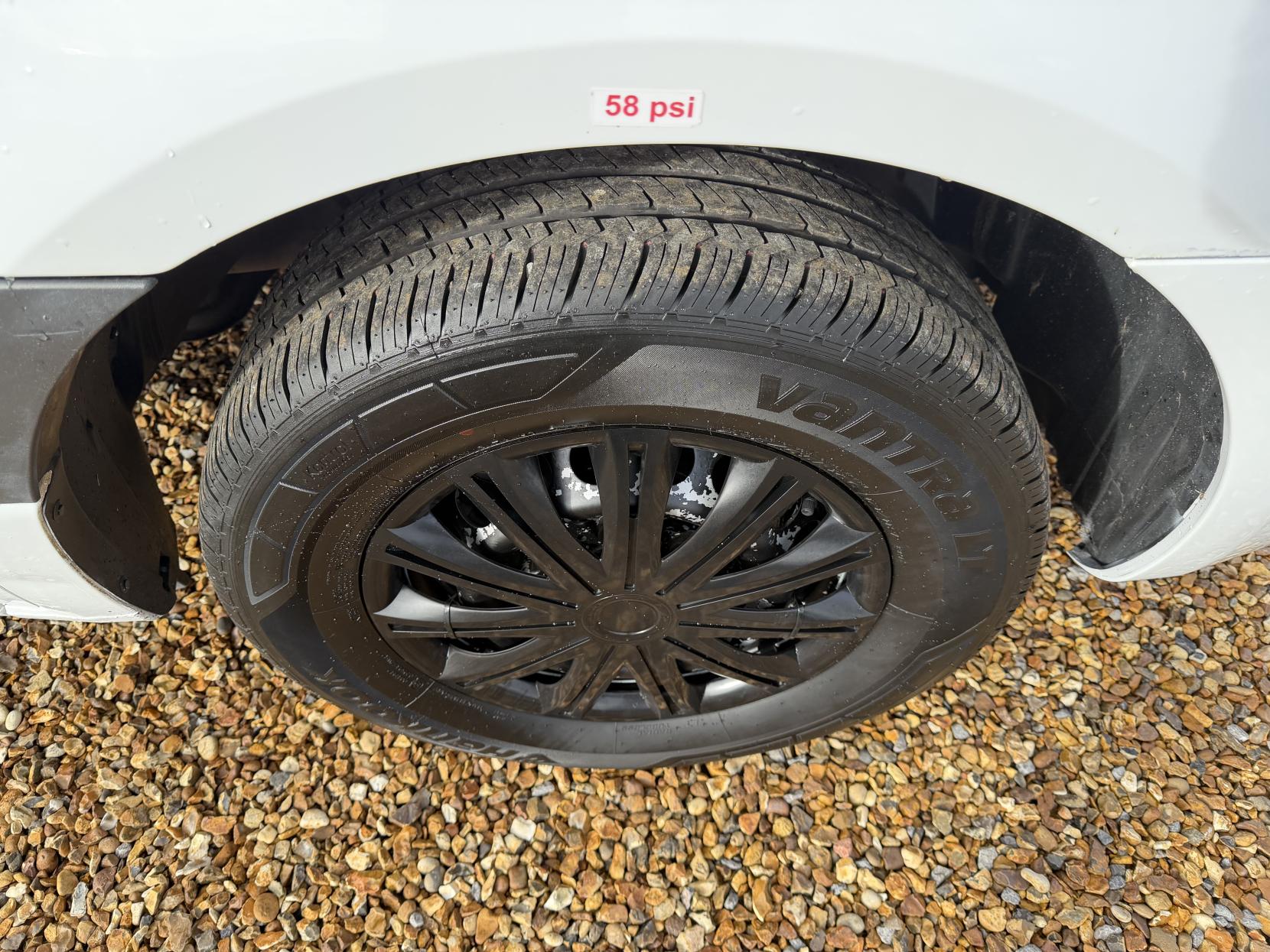 Mercedes-Benz Sprinter 2.1 316 CDI Panel Van 5dr Diesel Manual RWD L2 H2 Euro 6 (163 ps)