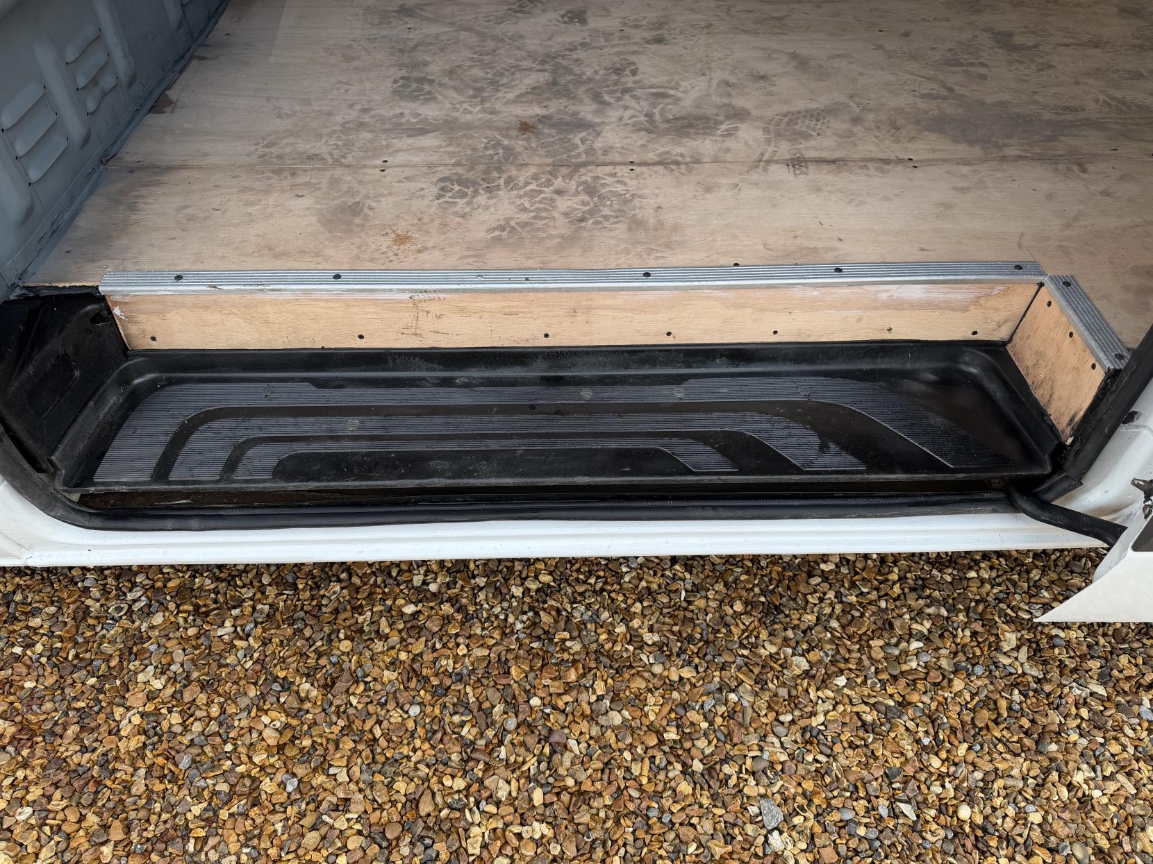 Mercedes-Benz Sprinter 2.1 316 CDI Panel Van 5dr Diesel Manual RWD L2 H2 Euro 6 (163 ps)