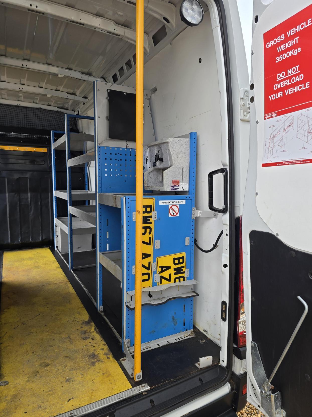 Iveco Daily 2.3 TD 12V 35S 3520 (Business) Panel Van 5dr Diesel Manual L2 (116 bhp)