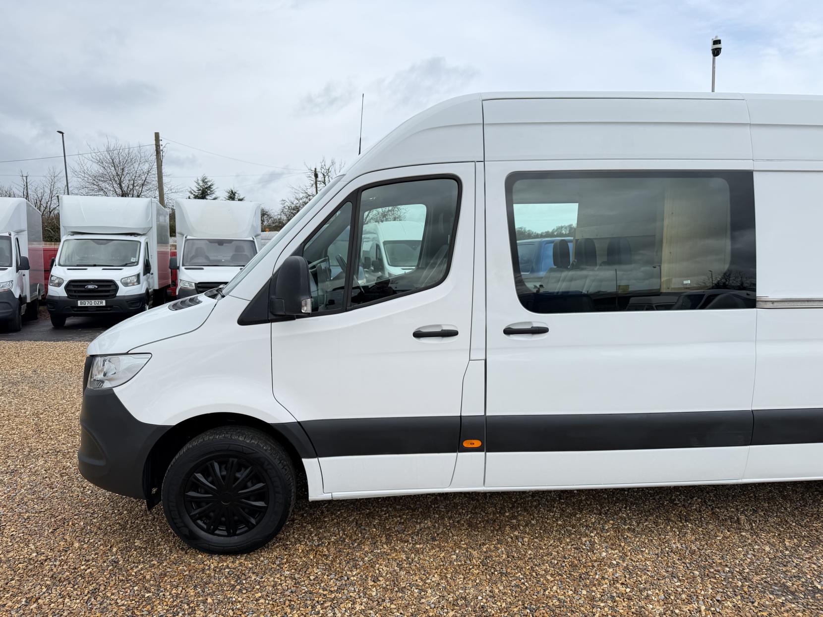 Mercedes-Benz Sprinter 2.0 315 CDI Progressive Panel Van 5dr Diesel Manual RWD L3 H2 Euro 6 (s/s) (150 ps)