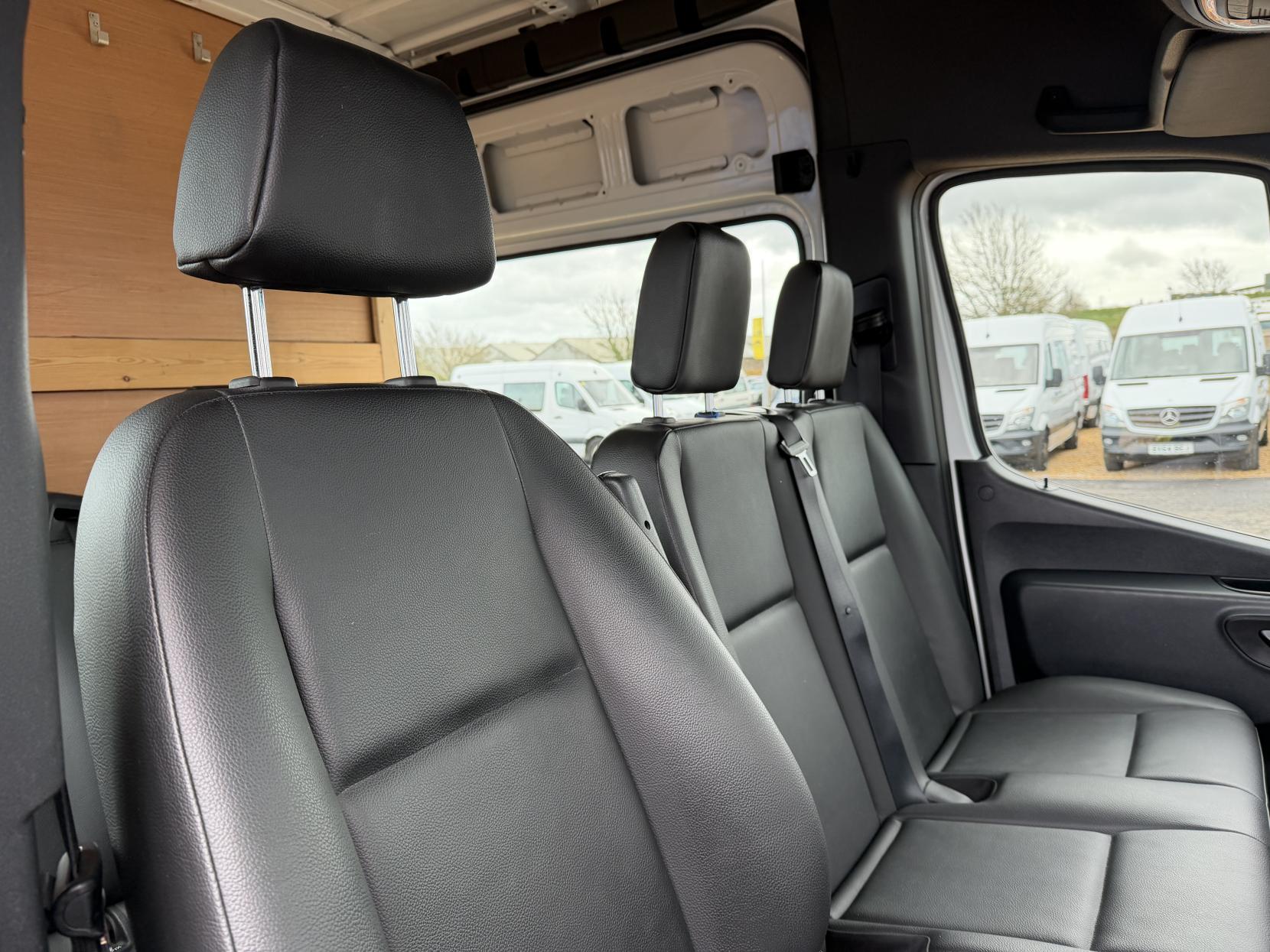 Mercedes-Benz Sprinter 2.0 315 CDI Progressive Panel Van 5dr Diesel Manual RWD L3 H2 Euro 6 (s/s) (150 ps)