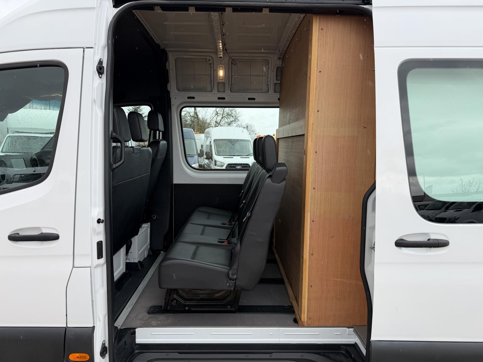 Mercedes-Benz Sprinter 2.0 315 CDI Progressive Panel Van 5dr Diesel Manual RWD L3 H2 Euro 6 (s/s) (150 ps)