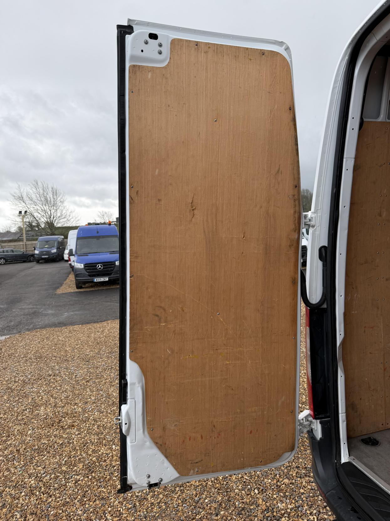 Mercedes-Benz Sprinter 2.0 315 CDI Progressive Panel Van 5dr Diesel Manual RWD L3 H2 Euro 6 (s/s) (150 ps)