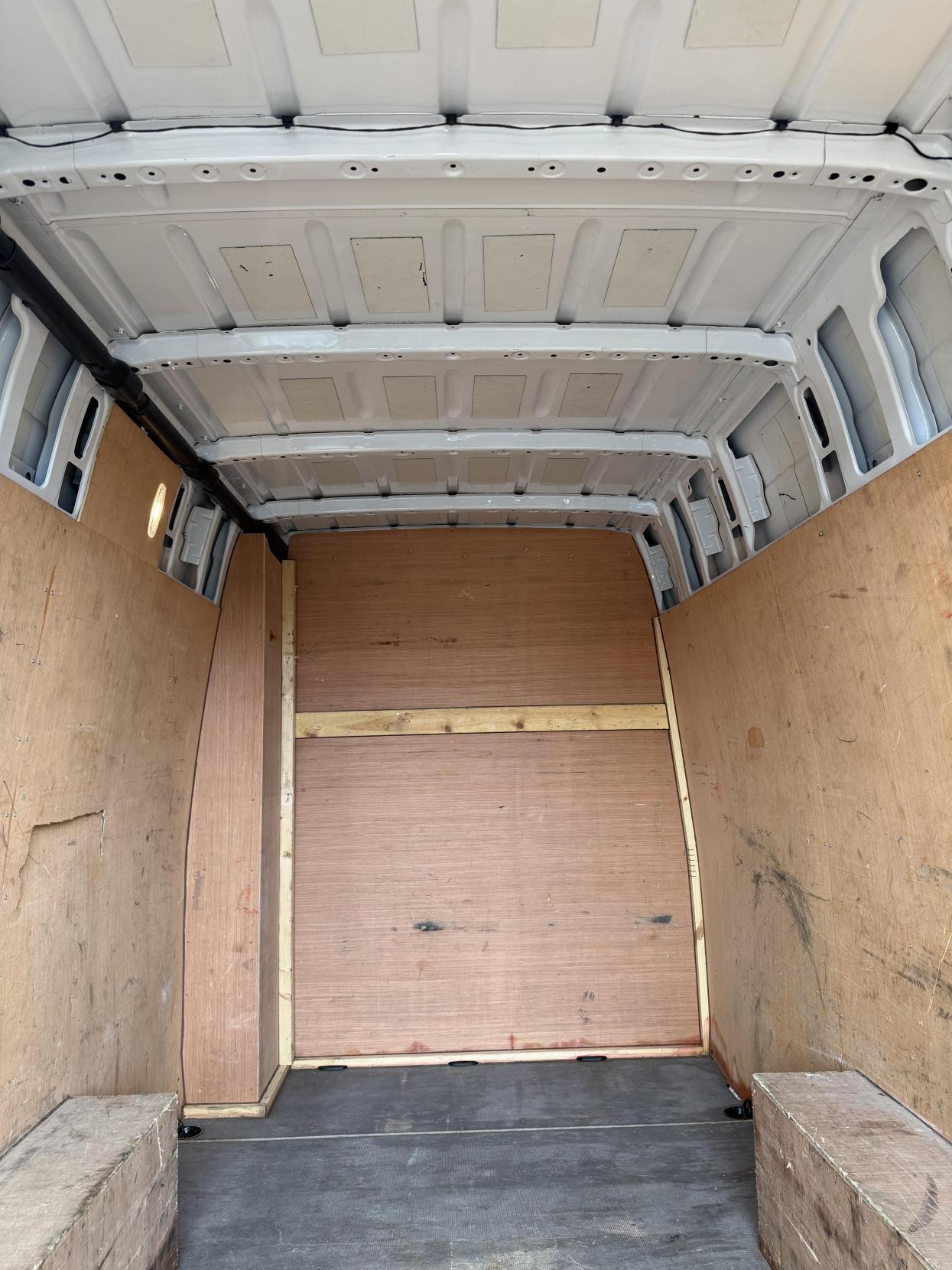 Mercedes-Benz Sprinter 2.0 315 CDI Progressive Panel Van 5dr Diesel Manual RWD L3 H2 Euro 6 (s/s) (150 ps)