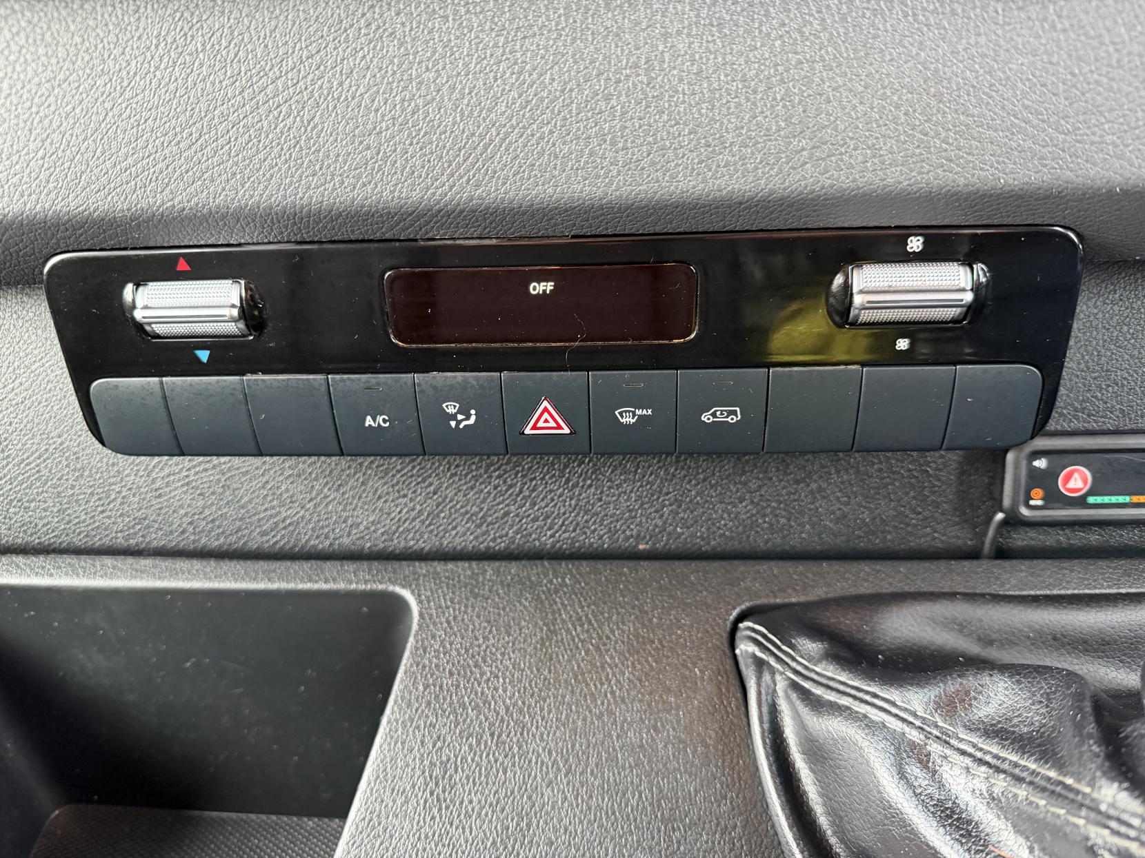 Mercedes-Benz Sprinter 2.0 315 CDI Progressive Panel Van 5dr Diesel Manual RWD L3 H2 Euro 6 (s/s) (150 ps)