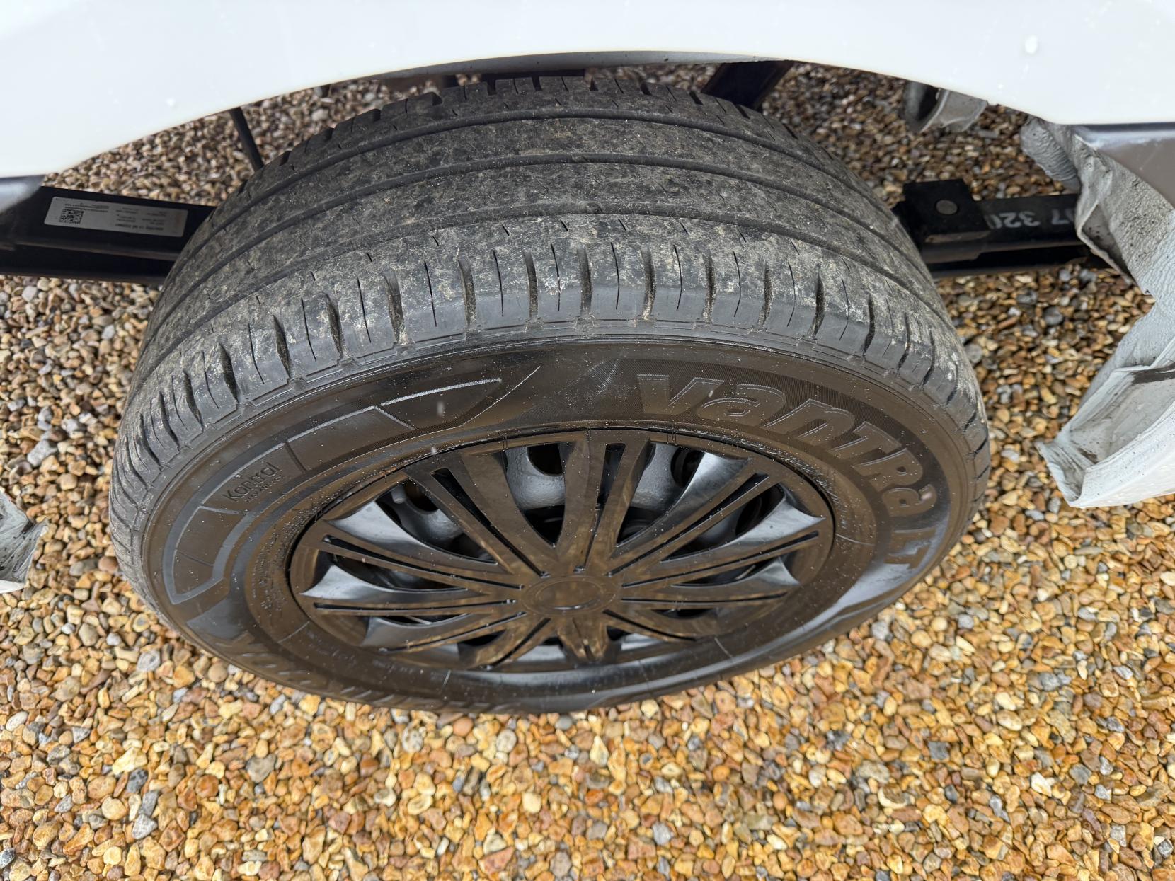 Mercedes-Benz Sprinter 2.0 315 CDI Progressive Panel Van 5dr Diesel Manual RWD L3 H2 Euro 6 (s/s) (150 ps)