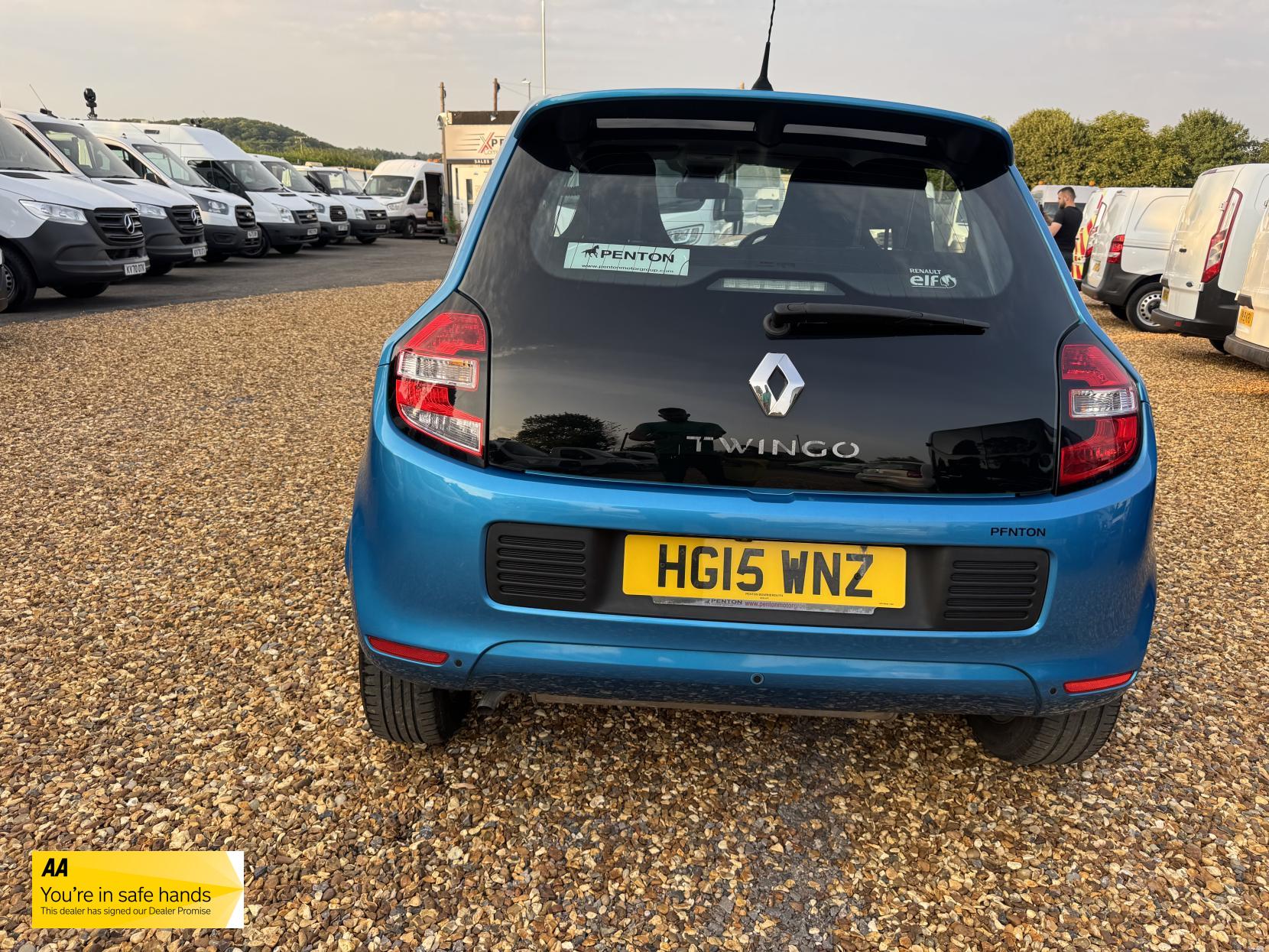 Renault Twingo 1.0 SCe Dynamique Hatchback 5dr Petrol Manual Euro 6 (s/s) (70 ps)