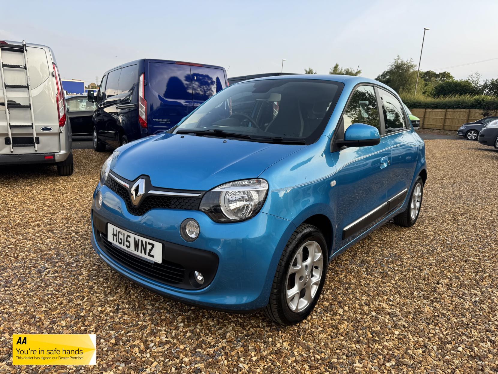 Renault Twingo 1.0 SCe Dynamique Hatchback 5dr Petrol Manual Euro 6 (s/s) (70 ps)