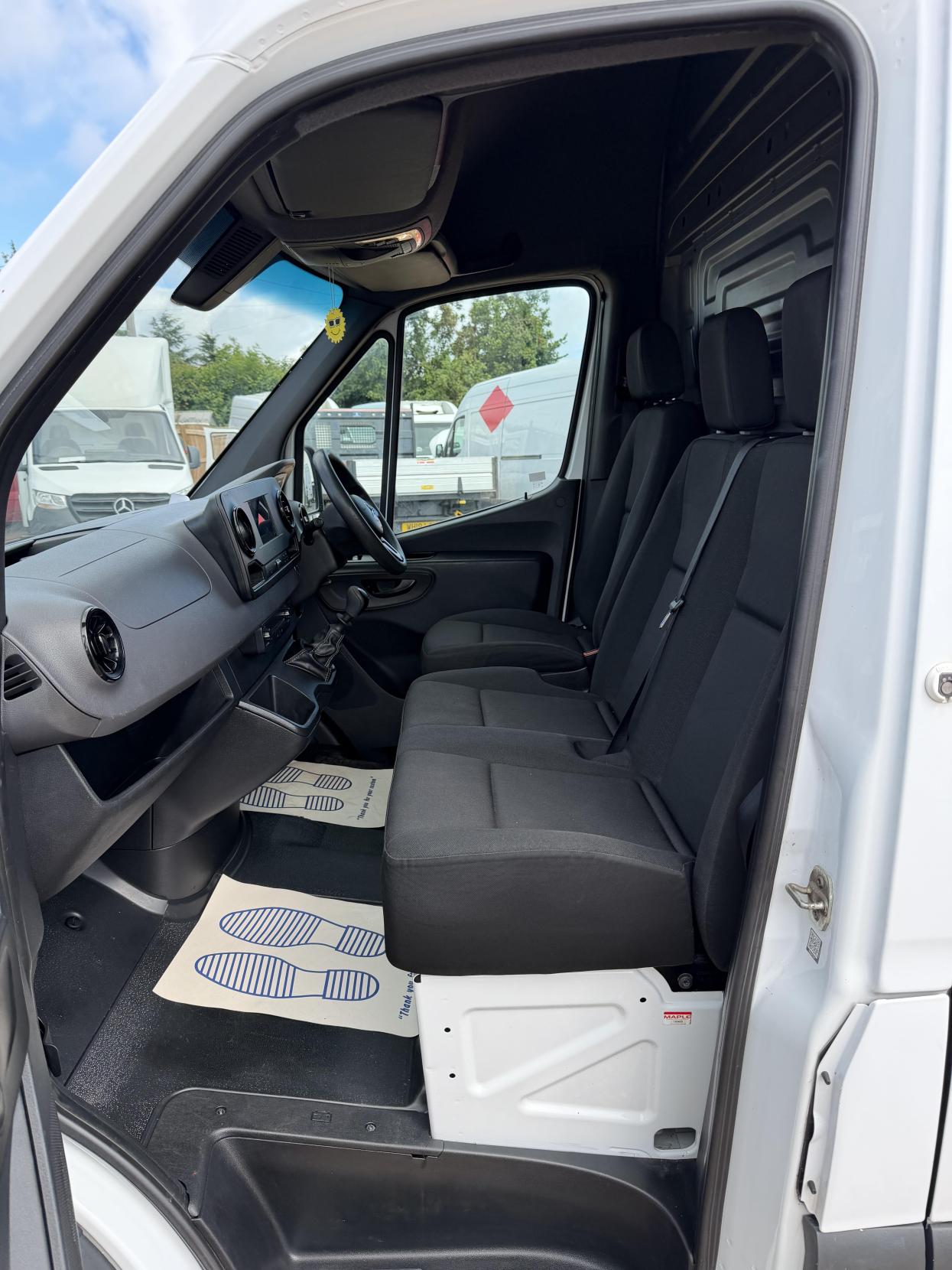 2020 Mercedes-Benz Sprinter 2.1 316 CDI Panel Van 5dr Diesel Manual RWD L3 H2 Euro 6 (163 ps) - Thumbnail 18
