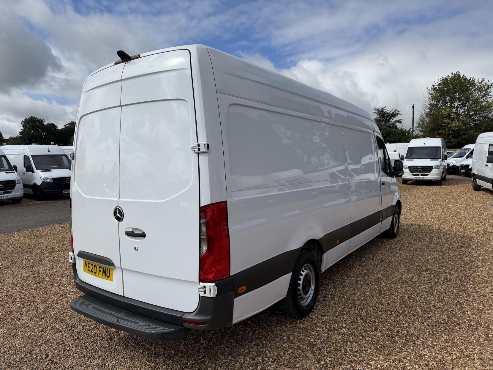 2020 Mercedes-Benz Sprinter 2.1 316 CDI Panel Van 5dr Diesel Manual RWD L3 H2 Euro 6 (163 ps) - Thumbnail 12
