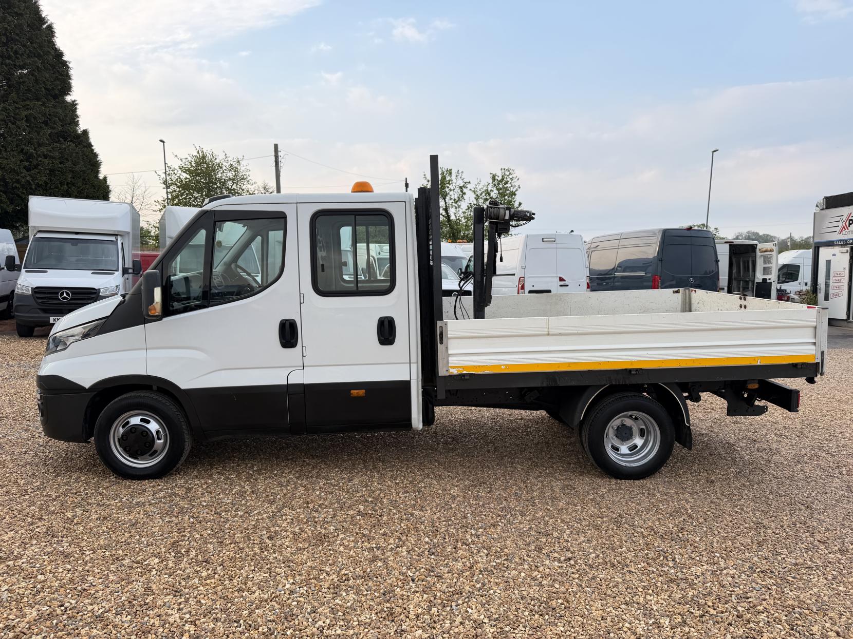 2015 Iveco Daily 2.3 TD 35C13 Dropside 4dr Diesel Manual L3 (DriveAway) (126 bhp) - Thumbnail 8