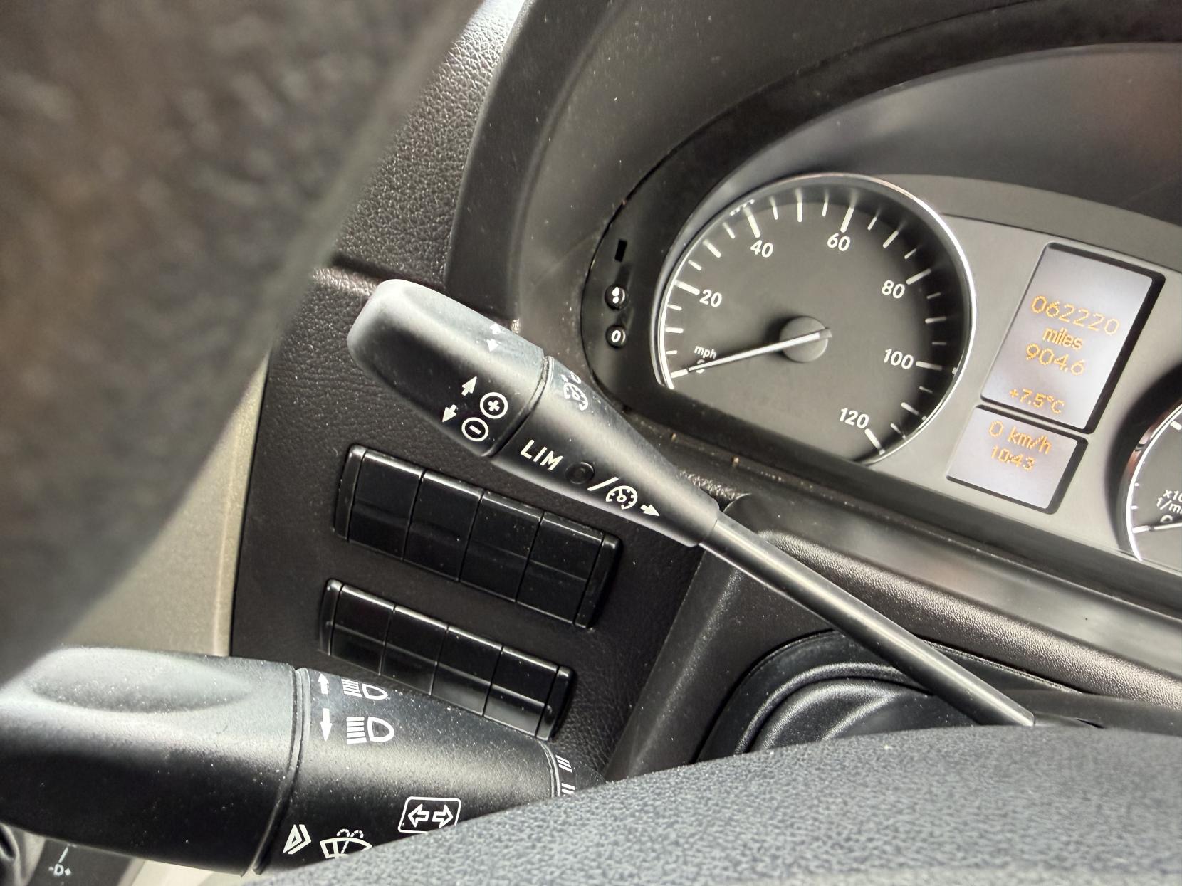 Mercedes-Benz Sprinter 2.1 316 CDi Panel Van 5dr Diesel 7G-Tronic RWD L1 (204 g/km, 163 bhp)