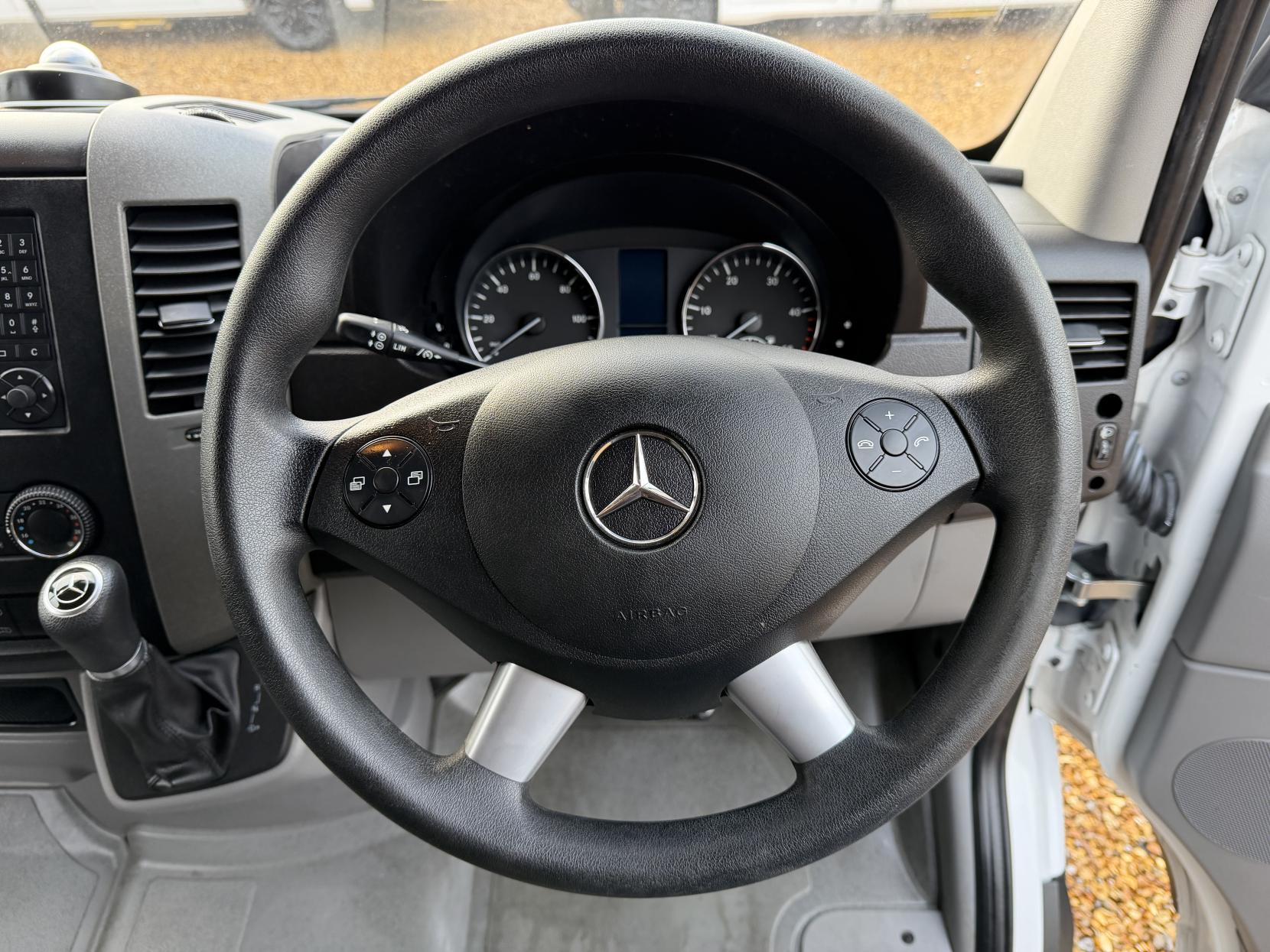 Mercedes-Benz Sprinter 2.1 316 CDi Panel Van 5dr Diesel 7G-Tronic RWD L1 (204 g/km, 163 bhp)