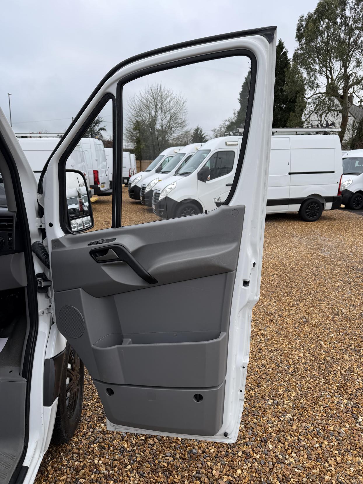 Mercedes-Benz Sprinter 2.1 316 CDi Panel Van 5dr Diesel 7G-Tronic RWD L1 (204 g/km, 163 bhp)