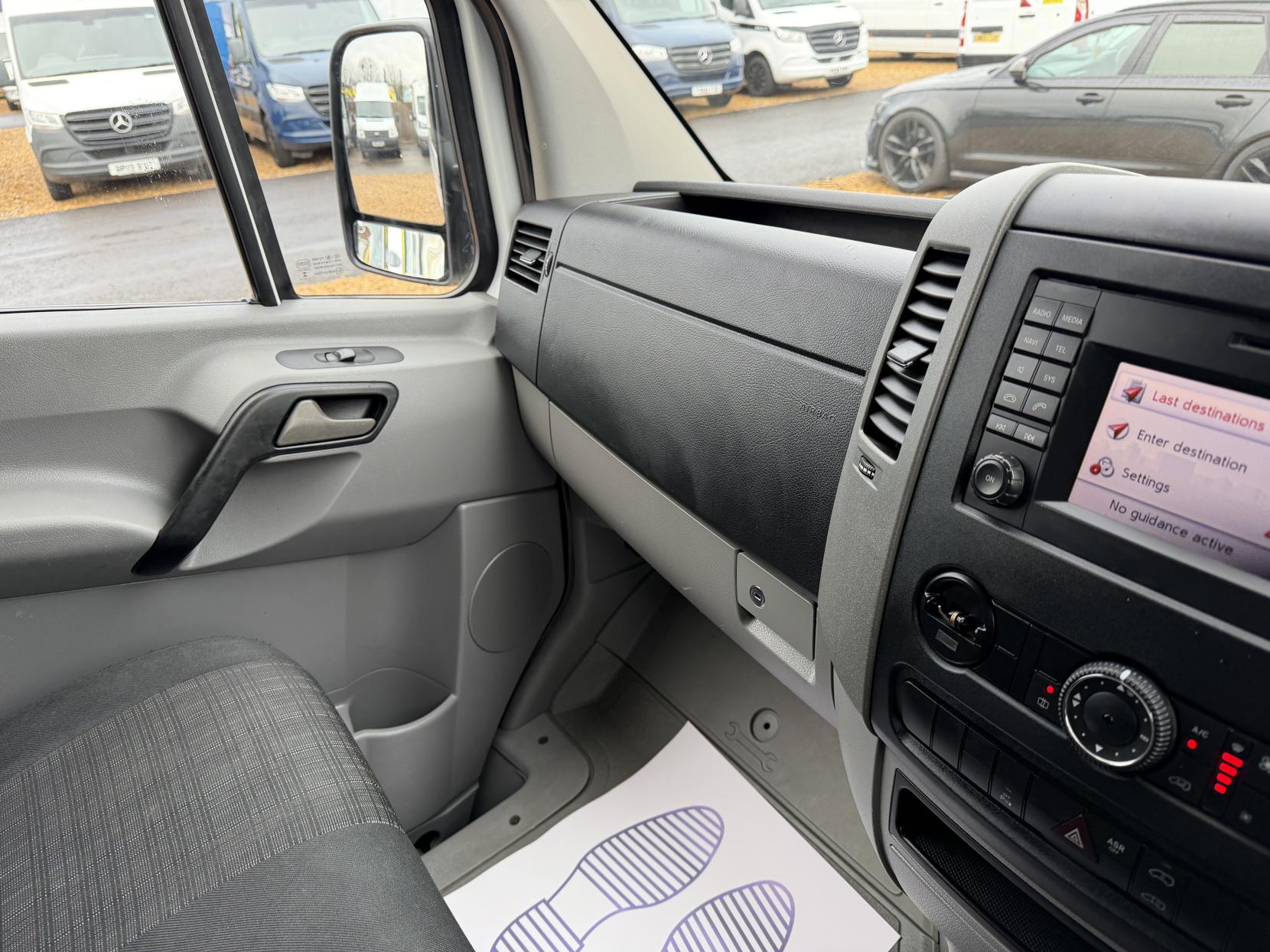 Mercedes-Benz Sprinter 2.1 316 CDi Panel Van 5dr Diesel 7G-Tronic RWD L1 (204 g/km, 163 bhp)