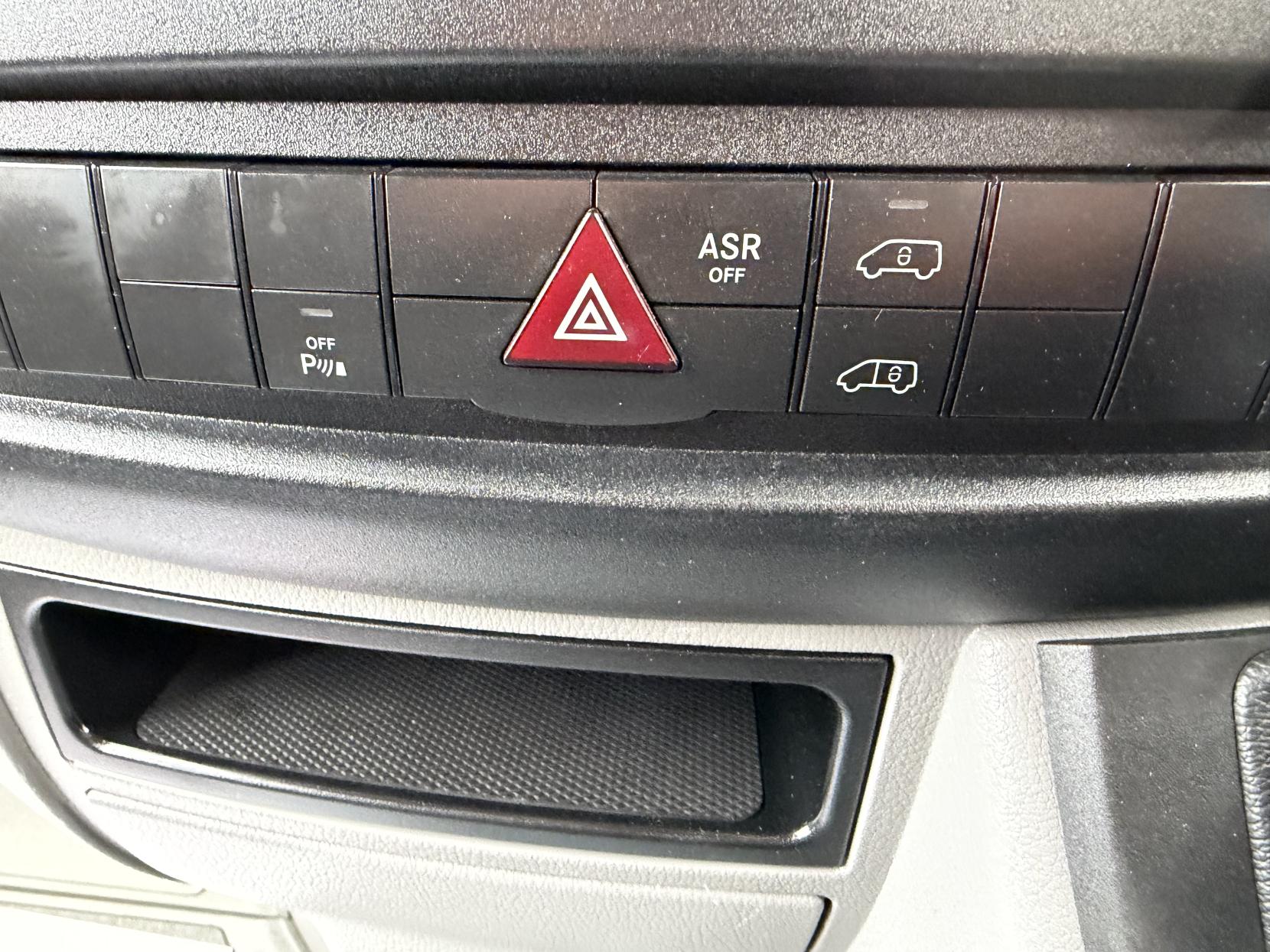 Mercedes-Benz Sprinter 2.1 316 CDi Panel Van 5dr Diesel 7G-Tronic RWD L1 (204 g/km, 163 bhp)