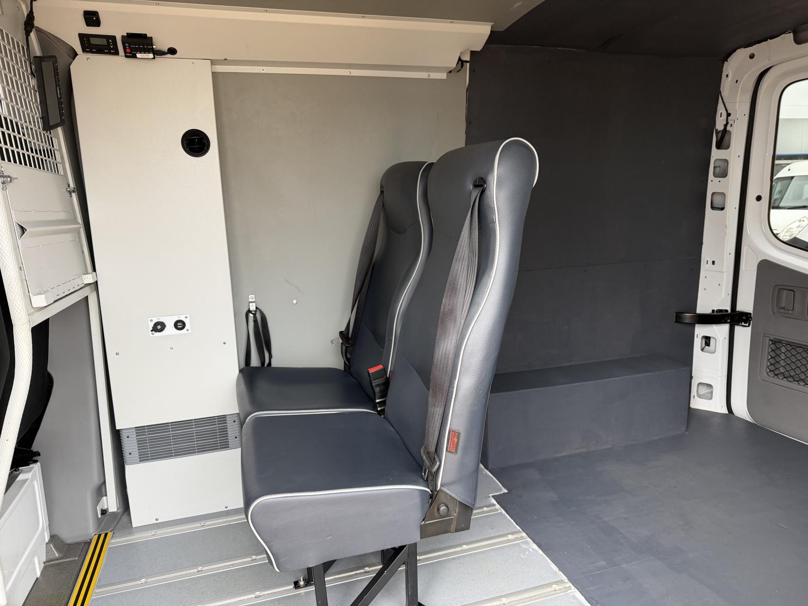 Mercedes-Benz Sprinter 2.1 316 CDi Panel Van 5dr Diesel 7G-Tronic RWD L1 (204 g/km, 163 bhp)