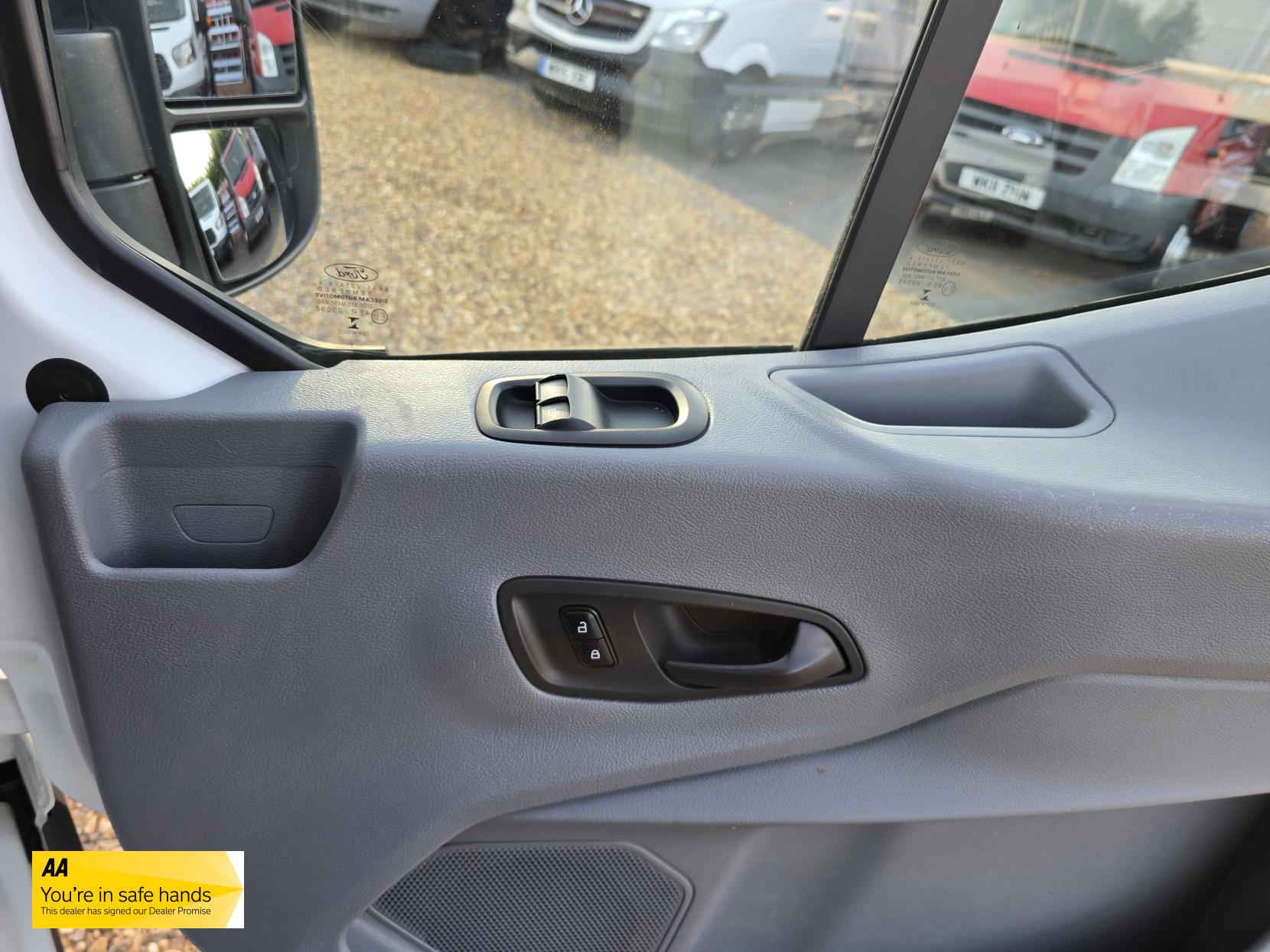 Ford Transit 2.0 350 EcoBlue Panel Van 5dr Diesel Manual RWD L2 H3 Euro 6 (130 ps)
