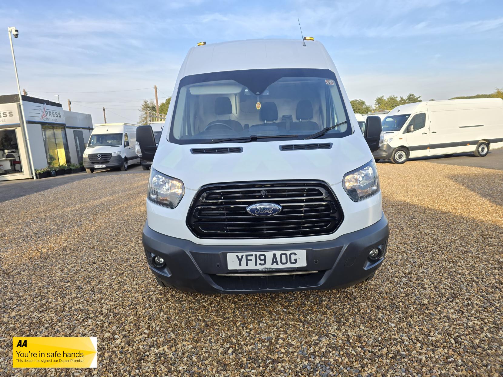 Ford Transit 2.0 350 EcoBlue Panel Van 5dr Diesel Manual RWD L2 H3 Euro 6 (130 ps)