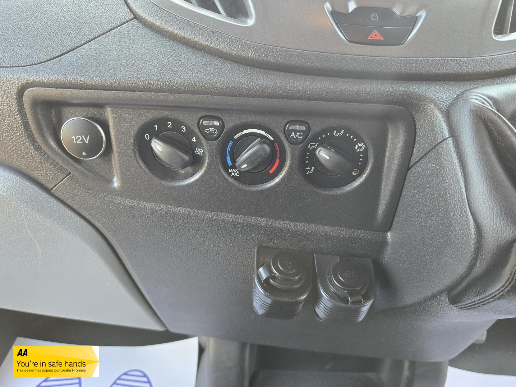 Ford Transit 2.0 350 EcoBlue Panel Van 5dr Diesel Manual RWD L2 H3 Euro 6 (130 ps)