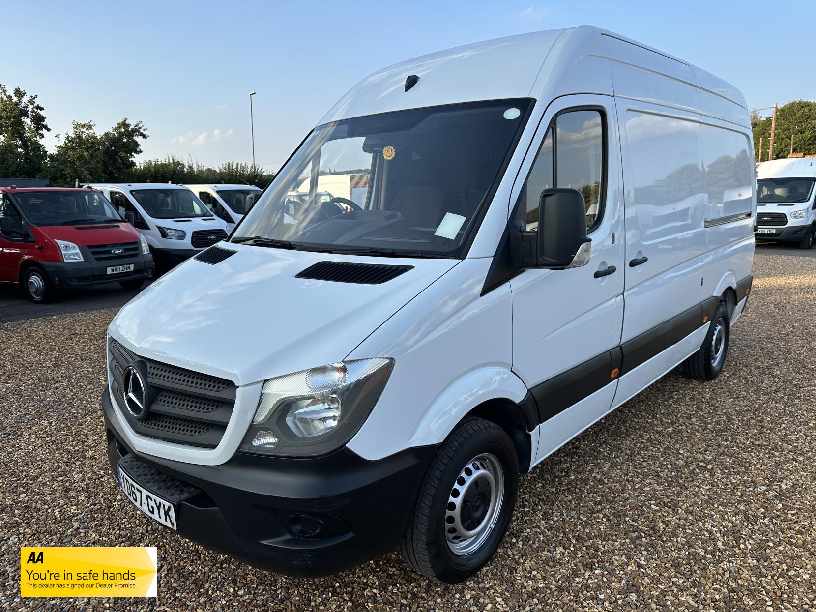 Mercedes-Benz Sprinter 2.1 314 CDi Panel Van 5dr Diesel Manual RWD L2 (213 g/km, 140 bhp)