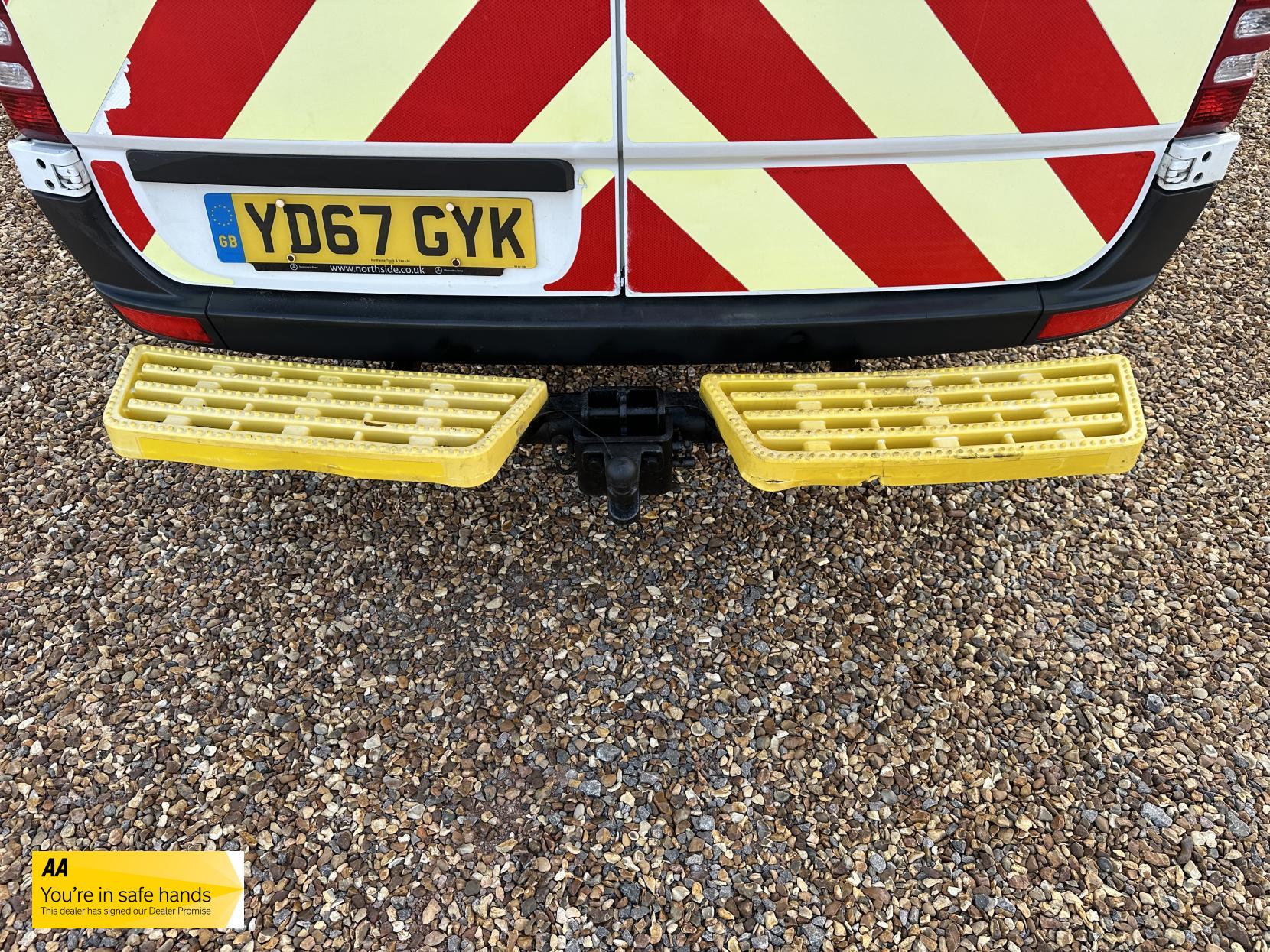 Mercedes-Benz Sprinter 2.1 314 CDi Panel Van 5dr Diesel Manual RWD L2 (213 g/km, 140 bhp)