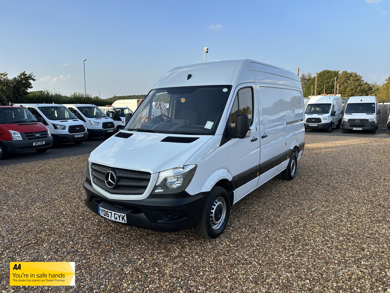 Mercedes-Benz Sprinter 2.1 314 CDi Panel Van 5dr Diesel Manual RWD L2 (213 g/km, 140 bhp)