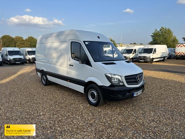 Mercedes-Benz Sprinter 2.1 314 CDi Panel Van 5dr Diesel Manual RWD L2 (213 g/km, 140 bhp)