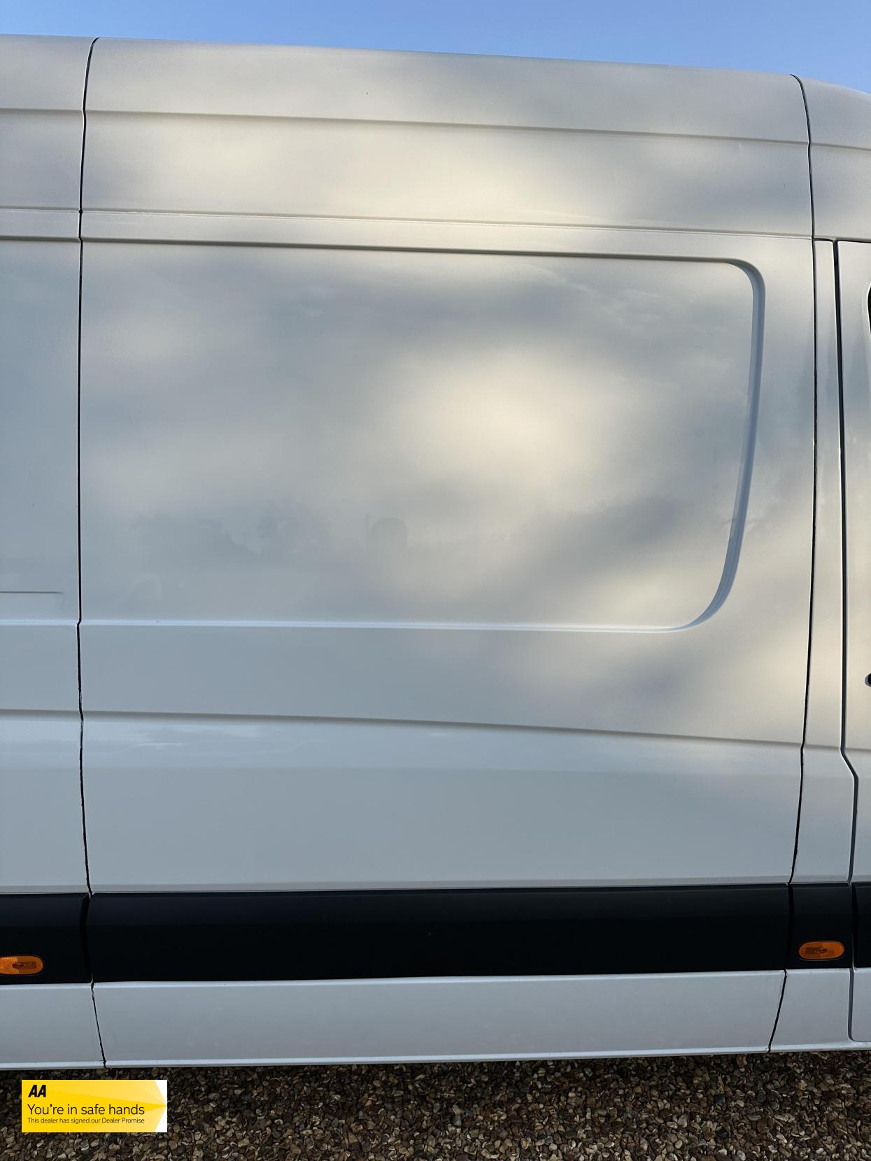 Mercedes-Benz Sprinter 2.1 314 CDi Panel Van 5dr Diesel Manual RWD L2 (213 g/km, 140 bhp)
