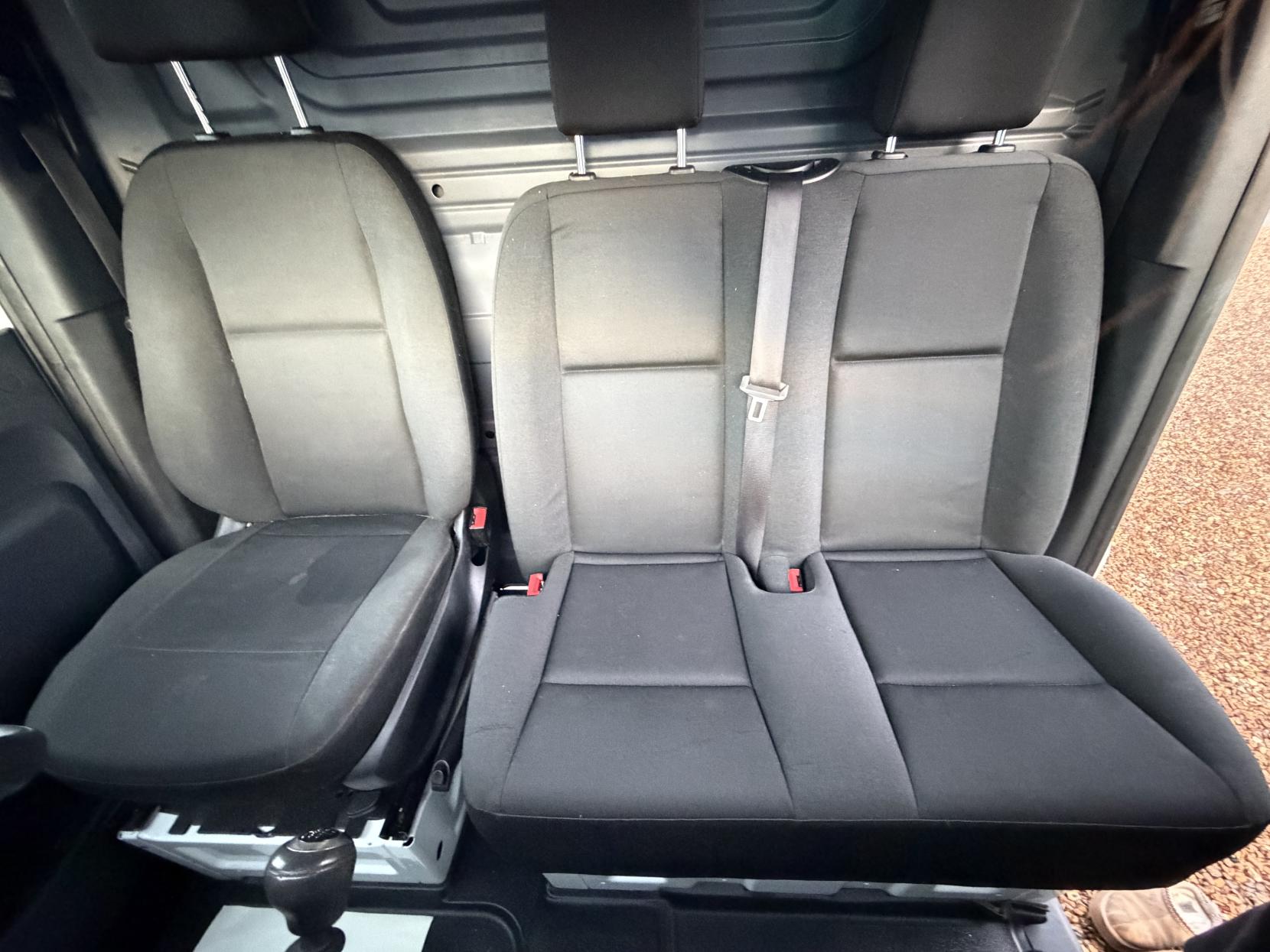 Mercedes-Benz Sprinter 2.1 316 CDI Panel Van 5dr Diesel Manual RWD L2 H2 Euro 6 (163 ps)