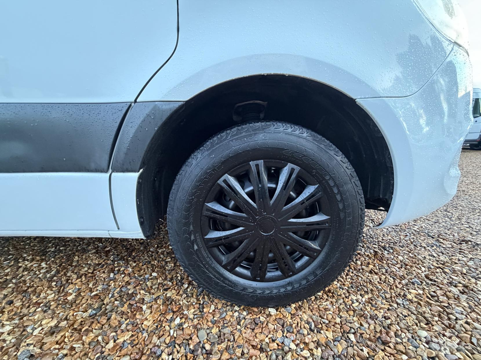 Mercedes-Benz Sprinter 2.1 316 CDI Panel Van 5dr Diesel Manual RWD L2 H2 Euro 6 (163 ps)