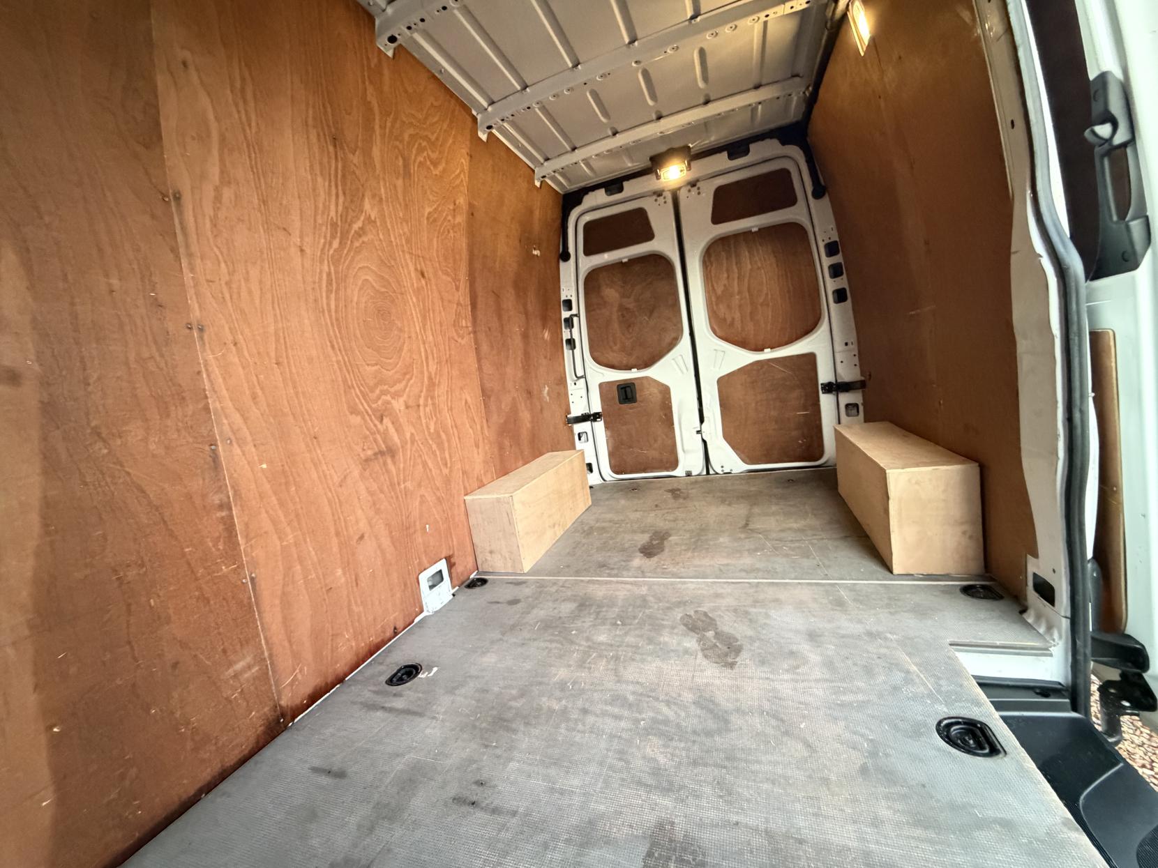 Mercedes-Benz Sprinter 2.1 316 CDI Panel Van 5dr Diesel Manual RWD L2 H2 Euro 6 (163 ps)