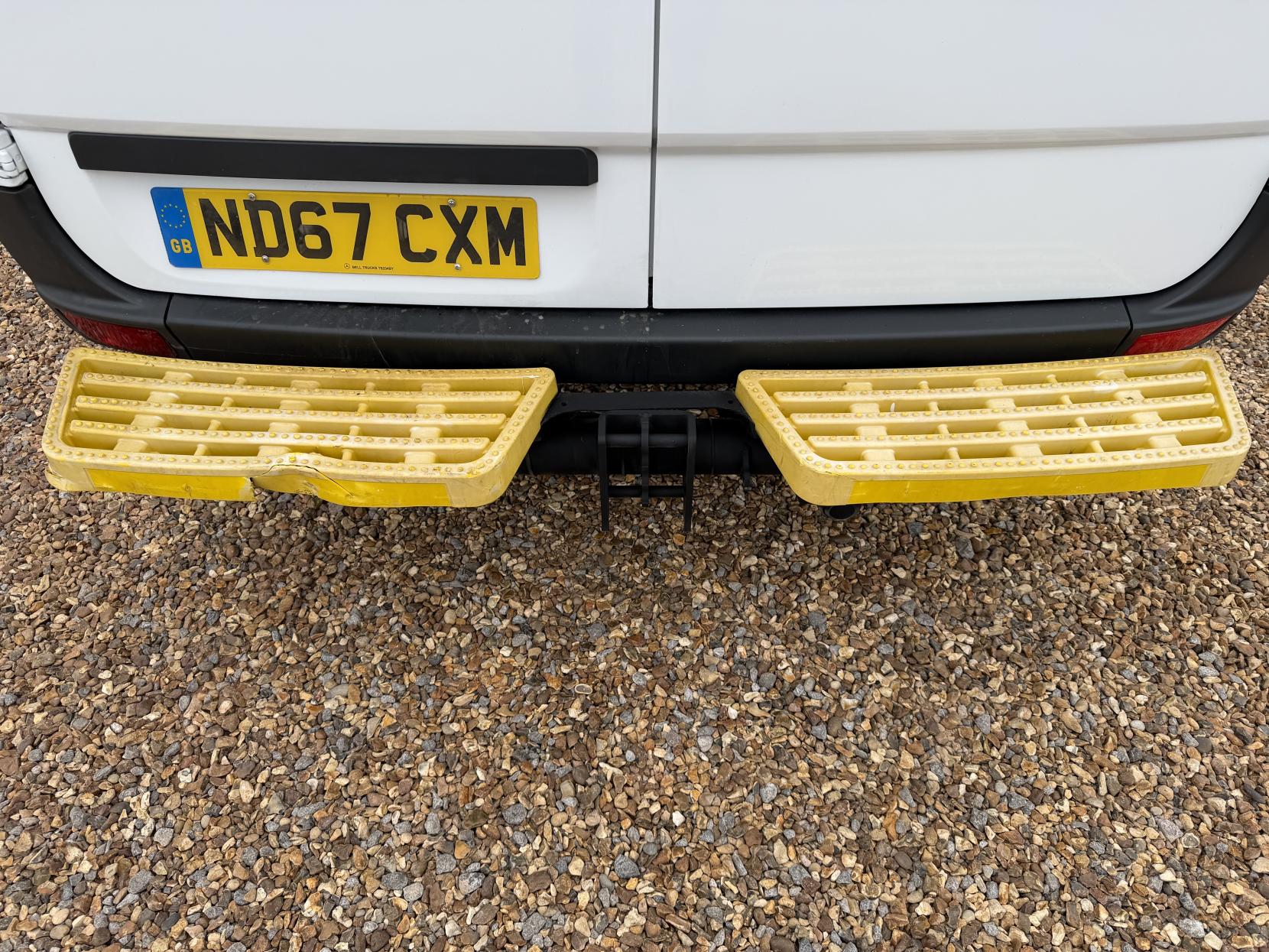 Mercedes-Benz Sprinter 2.1 314 CDi Panel Van 5dr Diesel Manual RWD L2 (213 g/km, 140 bhp)