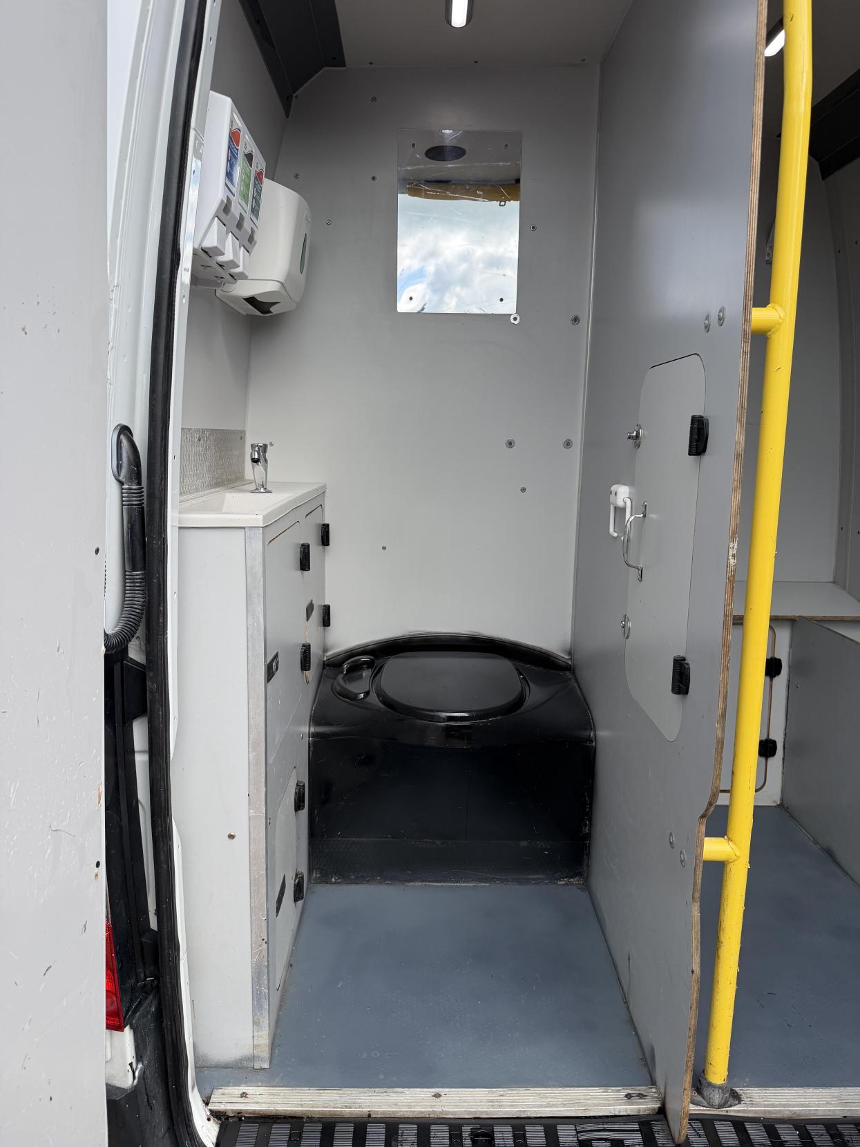 2021 Mercedes-Benz Sprinter 2.1 314 CDI Progressive Panel Van 5dr Diesel Manual FWD L2 H2 Euro 6 (s/s) (143 ps) - Thumbnail 53
