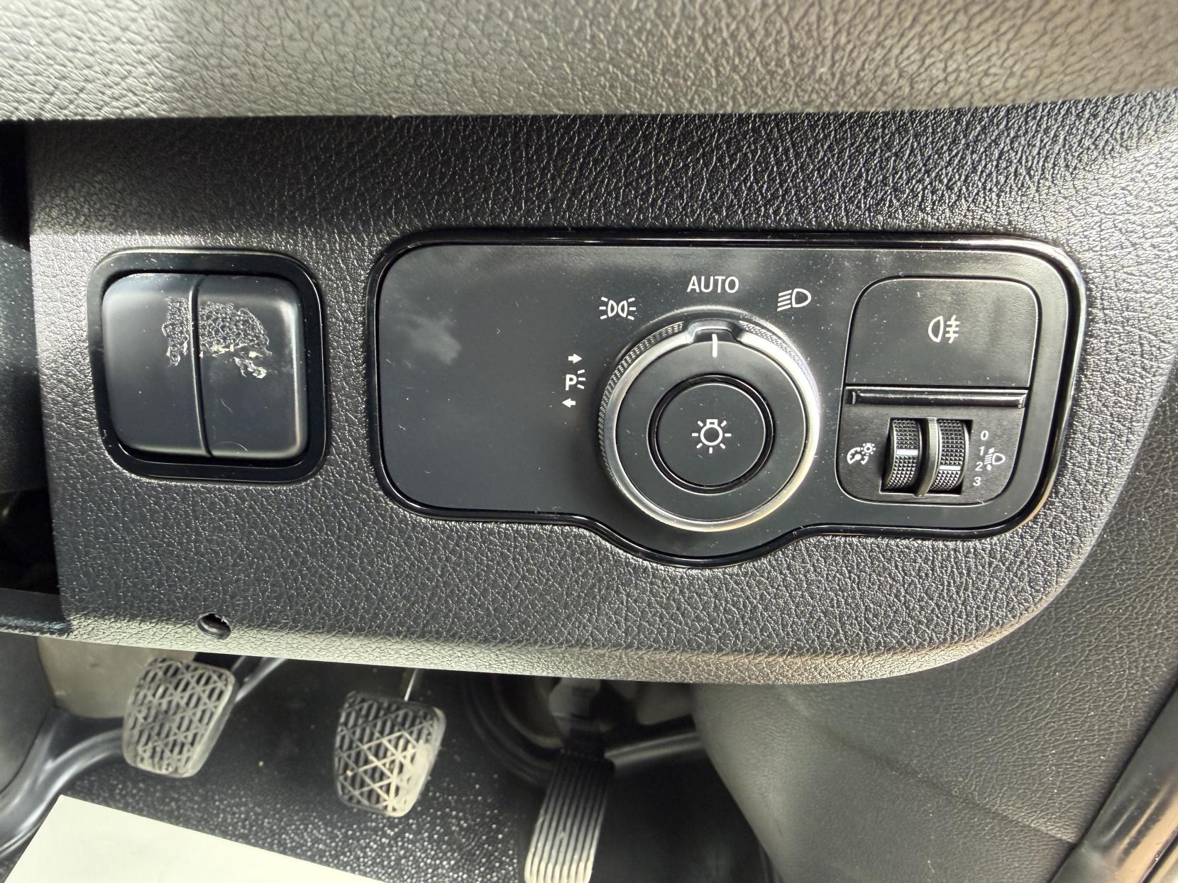 2021 Mercedes-Benz Sprinter 2.1 314 CDI Progressive Panel Van 5dr Diesel Manual FWD L2 H2 Euro 6 (s/s) (143 ps) - Thumbnail 25