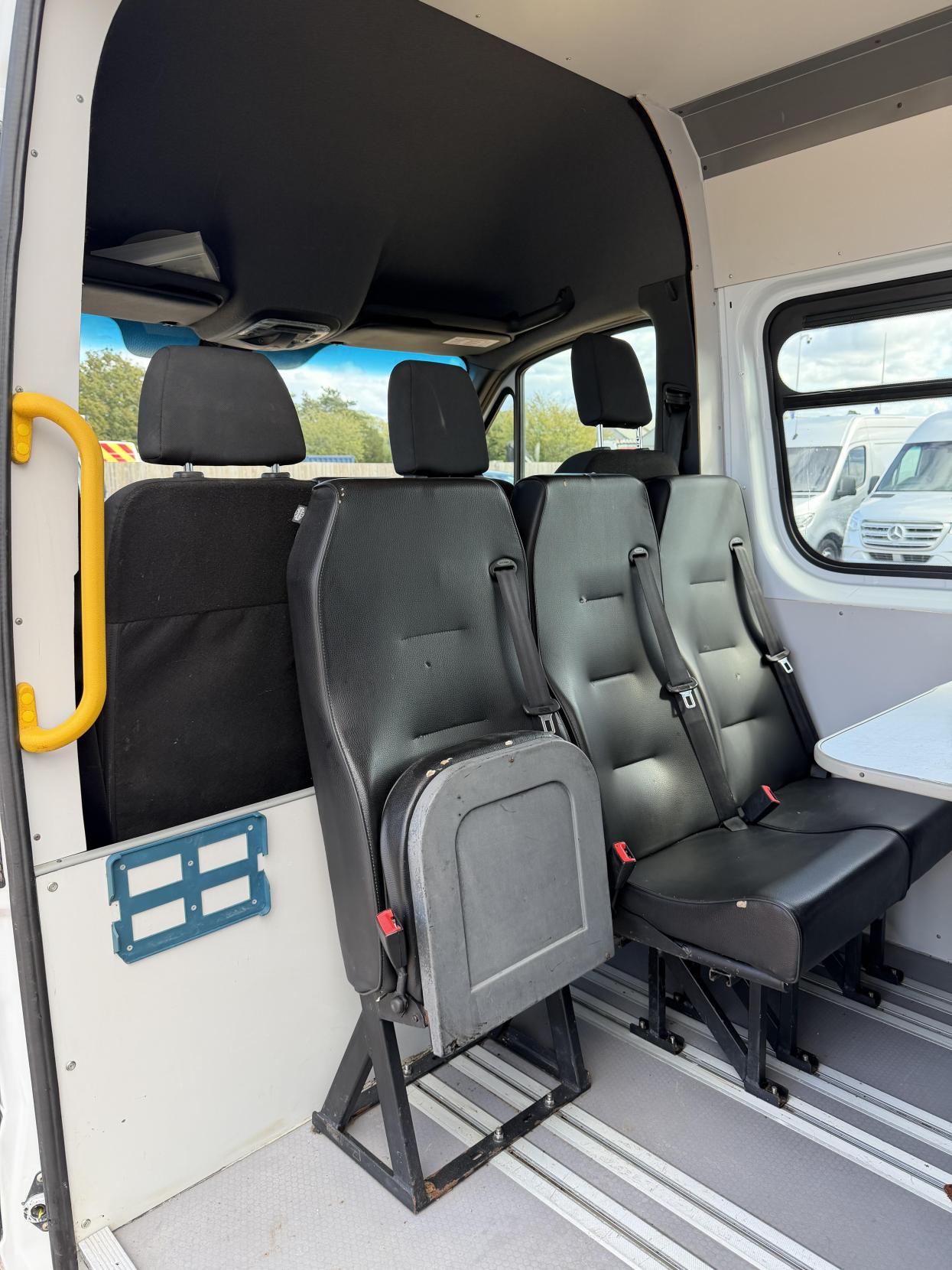 2021 Mercedes-Benz Sprinter 2.1 314 CDI Progressive Panel Van 5dr Diesel Manual FWD L2 H2 Euro 6 (s/s) (143 ps) - Thumbnail 34