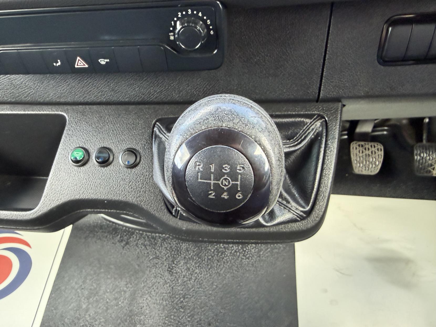 2021 Mercedes-Benz Sprinter 2.1 314 CDI Progressive Panel Van 5dr Diesel Manual FWD L2 H2 Euro 6 (s/s) (143 ps) - Thumbnail 27