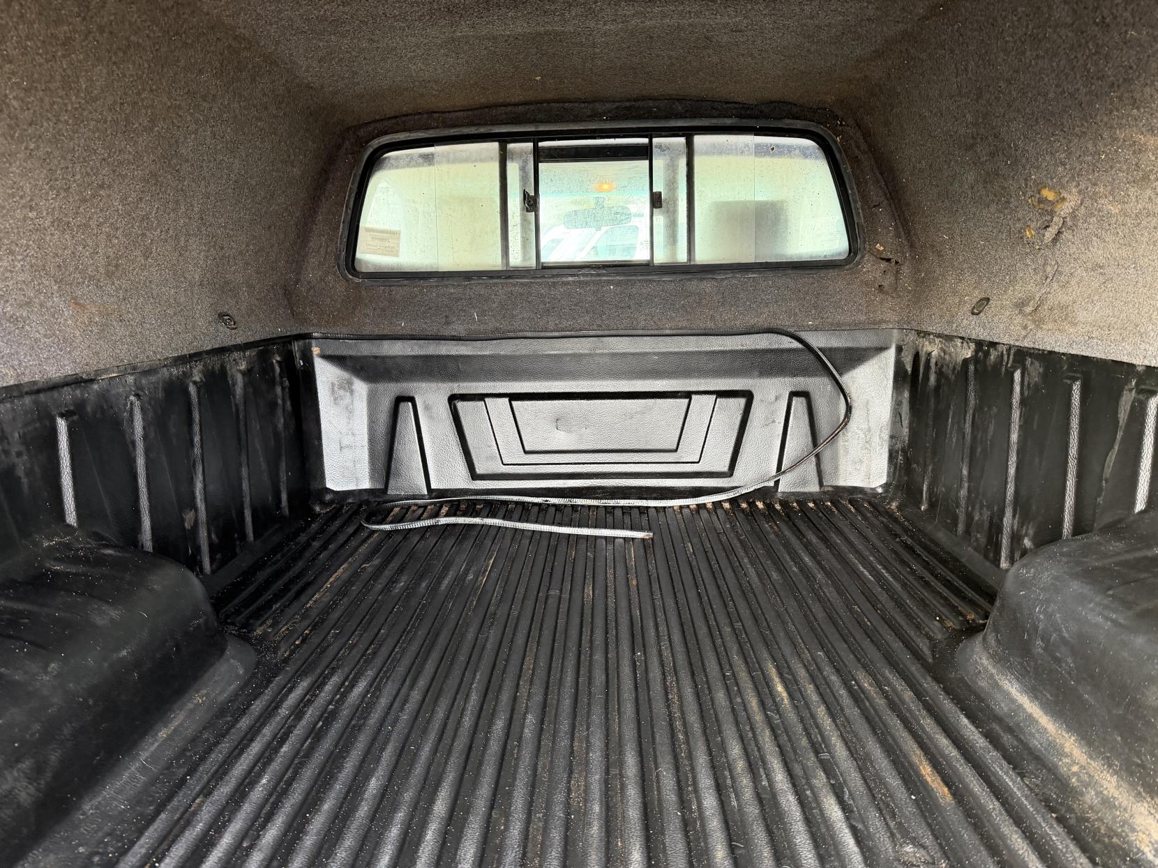 Toyota Hilux 2.5 D-4D HL2 Pickup 2dr Diesel Manual 4WD Euro 5 (144 ps)