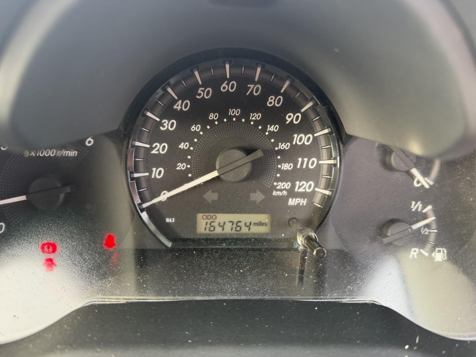 Toyota Hilux 2.5 D-4D HL2 Pickup 2dr Diesel Manual 4WD Euro 5 (144 ps)