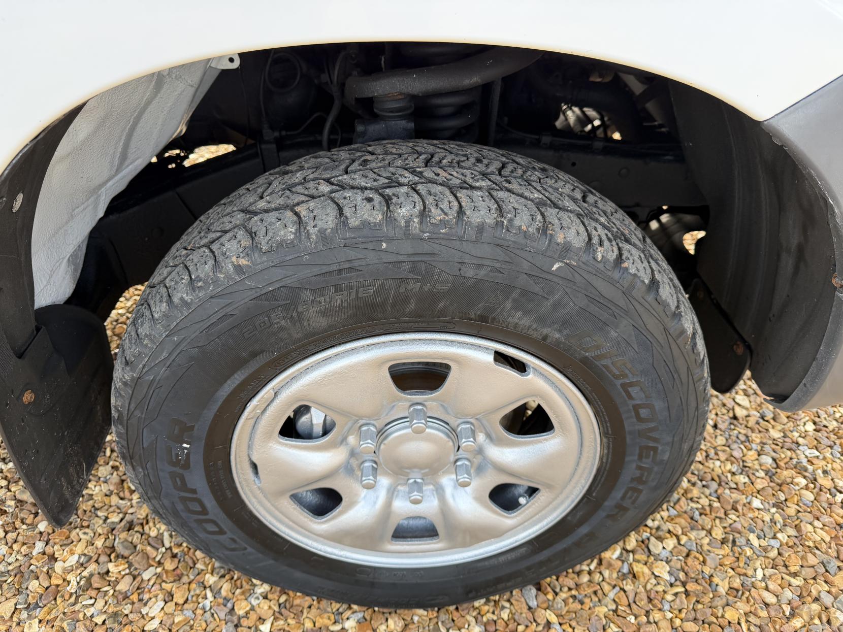 Toyota Hilux 2.5 D-4D HL2 Pickup 2dr Diesel Manual 4WD Euro 5 (144 ps)