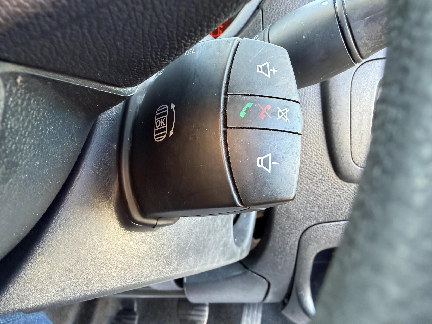 Vauxhall Movano 2.3 CDTi 3500 Panel Van 5dr Diesel Manual FWD L2 H2 Euro 6 (130 ps)