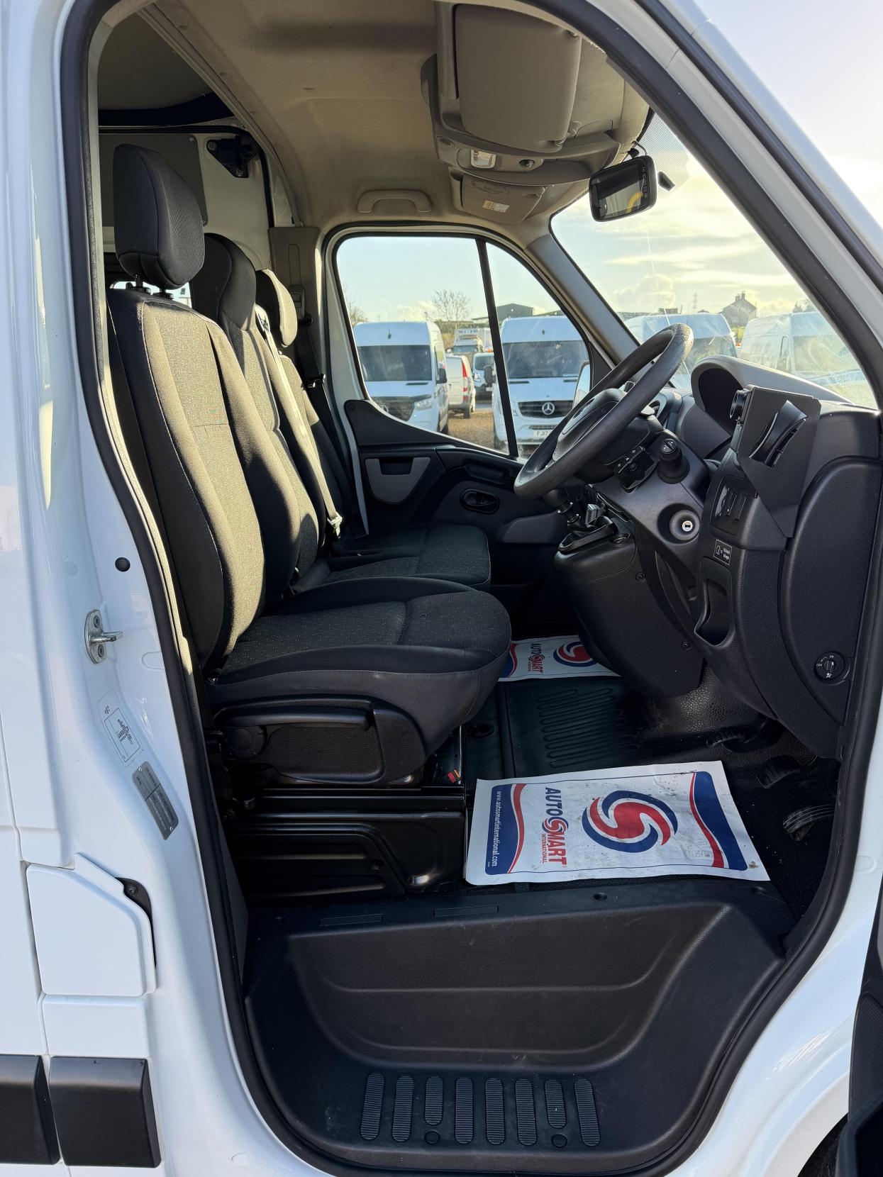 Vauxhall Movano 2.3 CDTi 3500 Panel Van 5dr Diesel Manual FWD L2 H2 Euro 6 (130 ps)