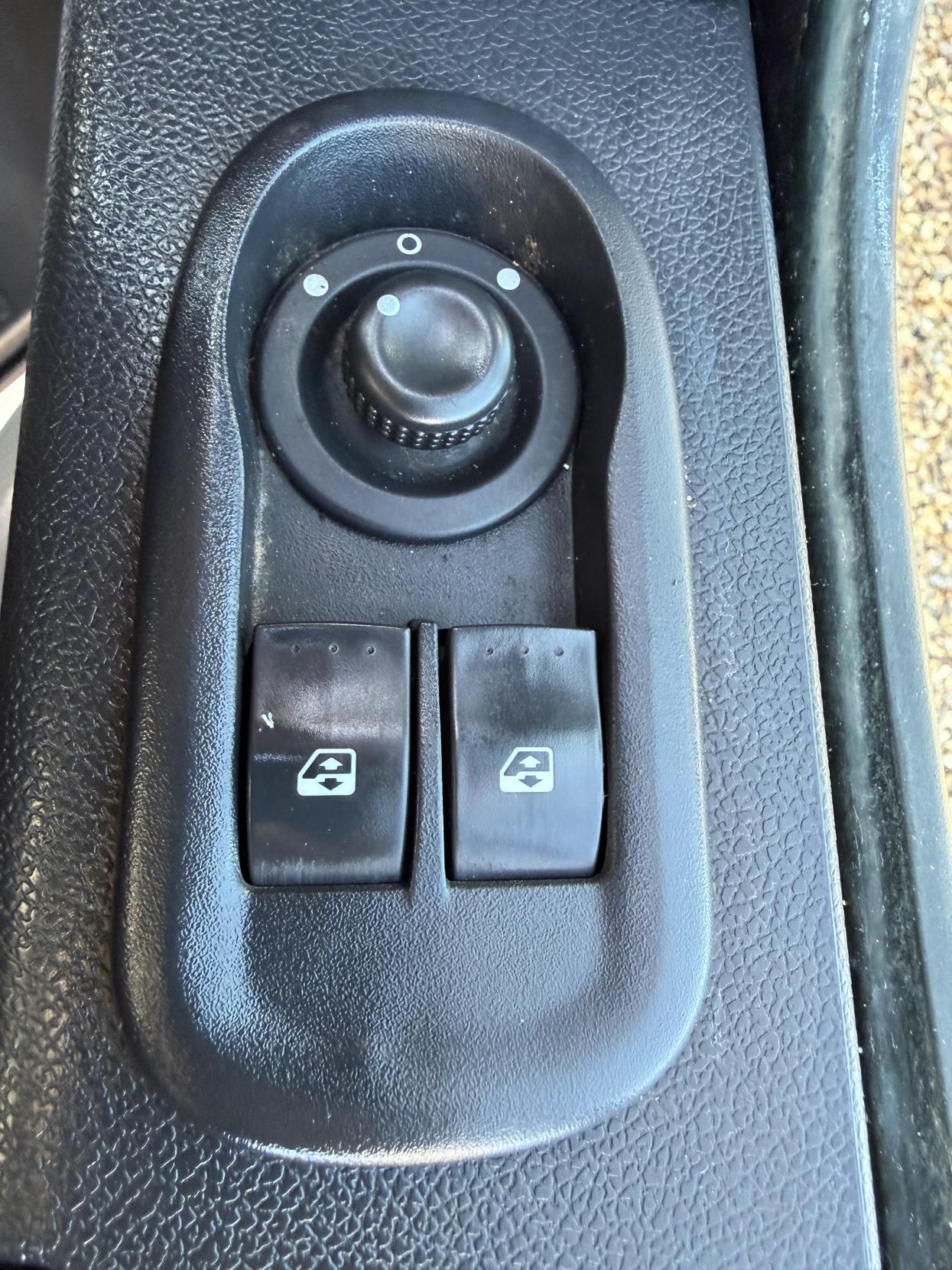 Vauxhall Movano 2.3 CDTi 3500 Panel Van 5dr Diesel Manual FWD L2 H2 Euro 6 (130 ps)