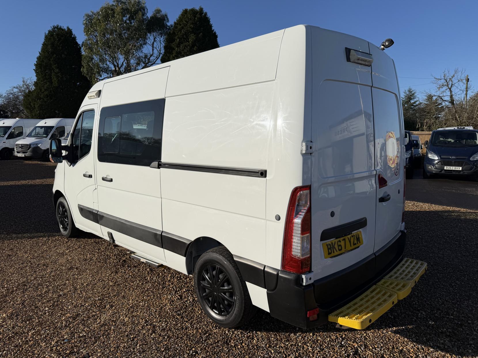 Vauxhall Movano 2.3 CDTi 3500 Panel Van 5dr Diesel Manual FWD L2 H2 Euro 6 (130 ps)