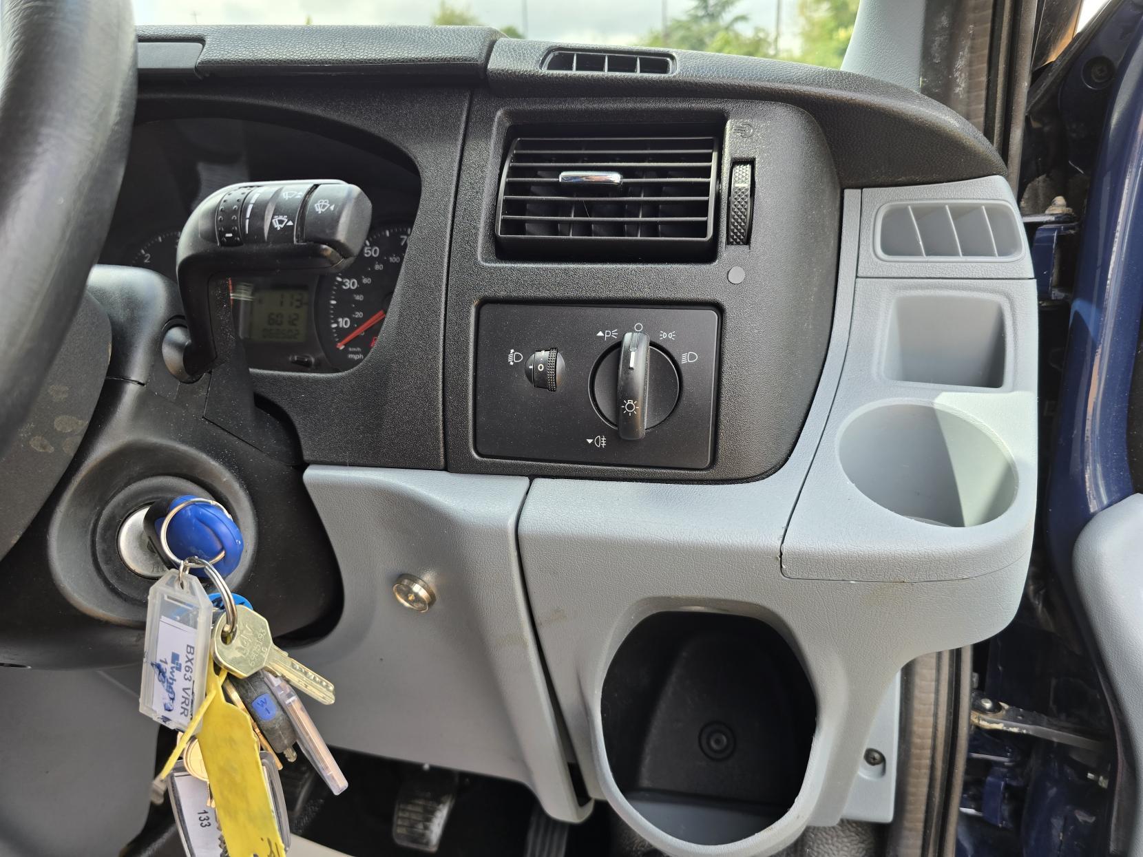 Ford Transit 2.2 TDCi 350 Panel Van 3dr Diesel Manual FWD L2 H3 (209 g/km, 123 bhp)