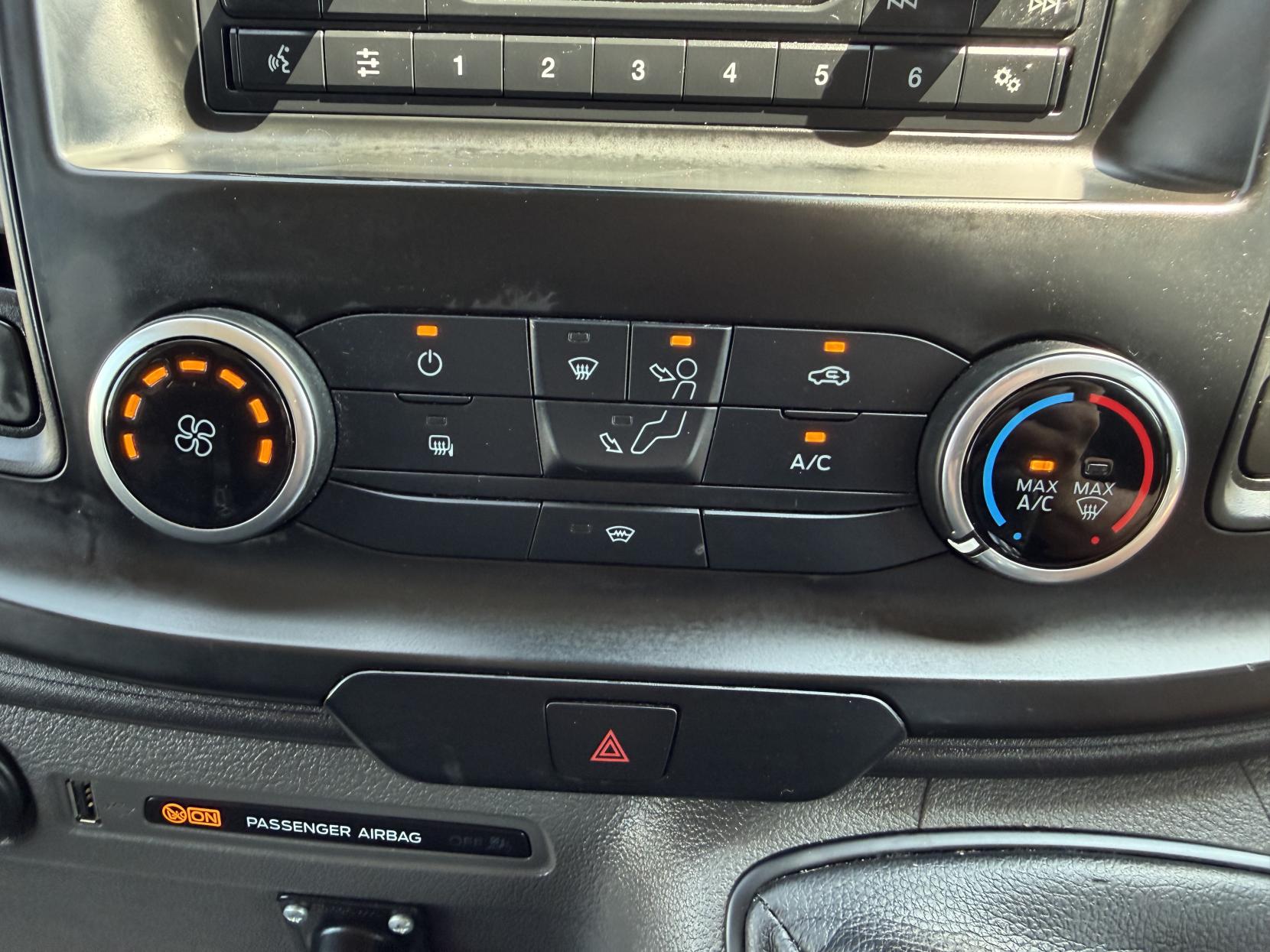 2019 Ford Transit Custom 2.0 320 EcoBlue Panel Van 5dr Diesel Manual L2 H2 Euro 6 (130 ps) - Thumbnail 47